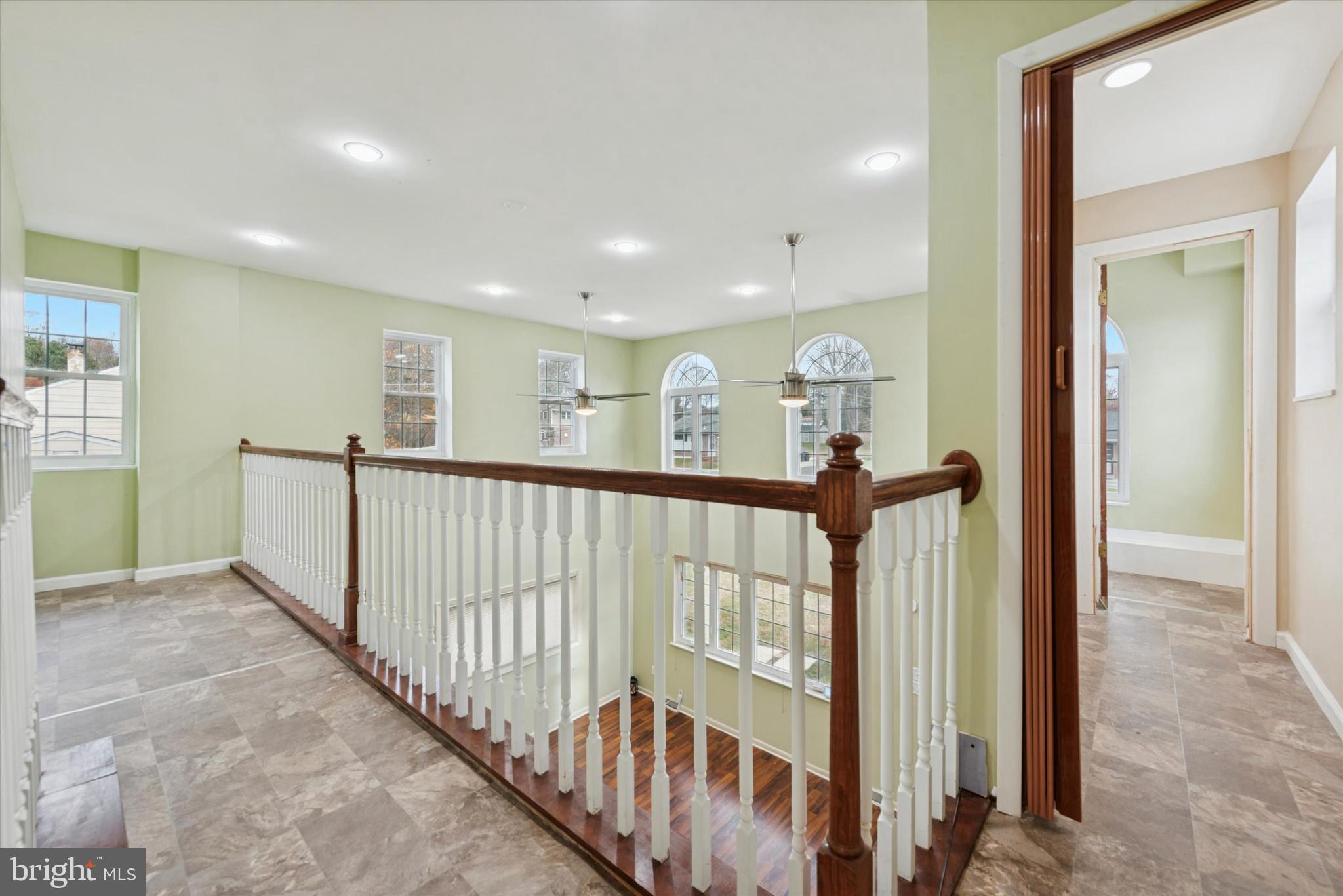 SUNSET GROVE - Residential