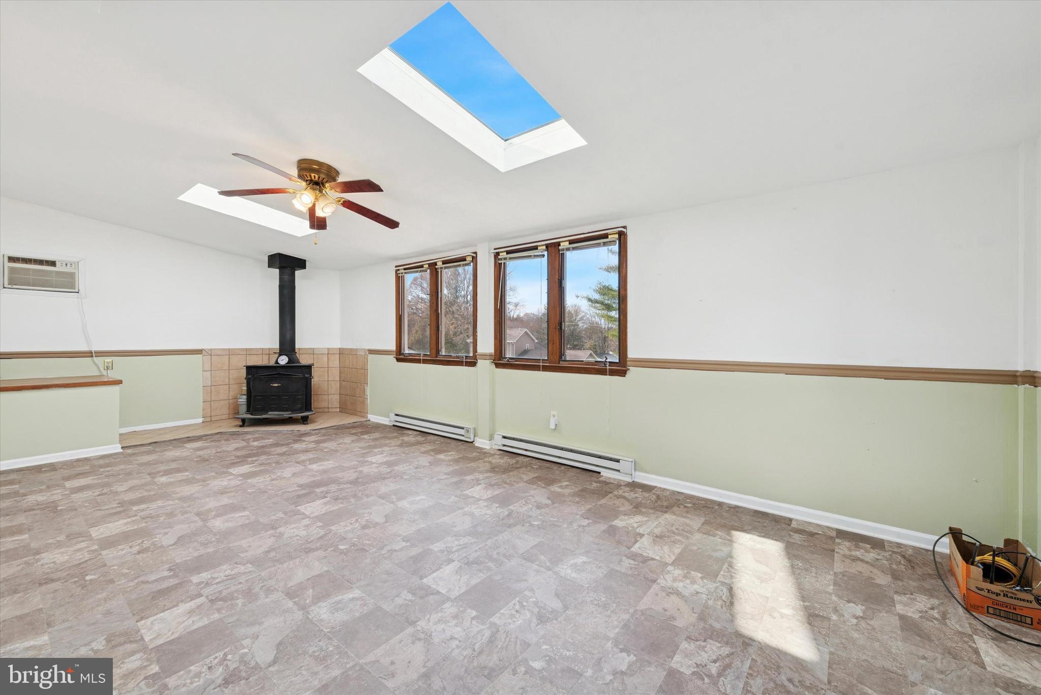 SUNSET GROVE - Residential