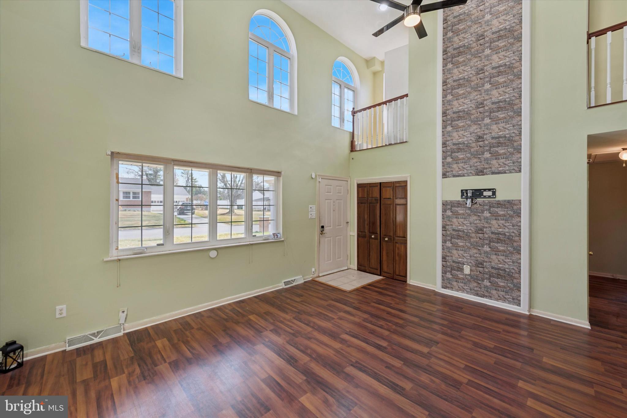 SUNSET GROVE - Residential