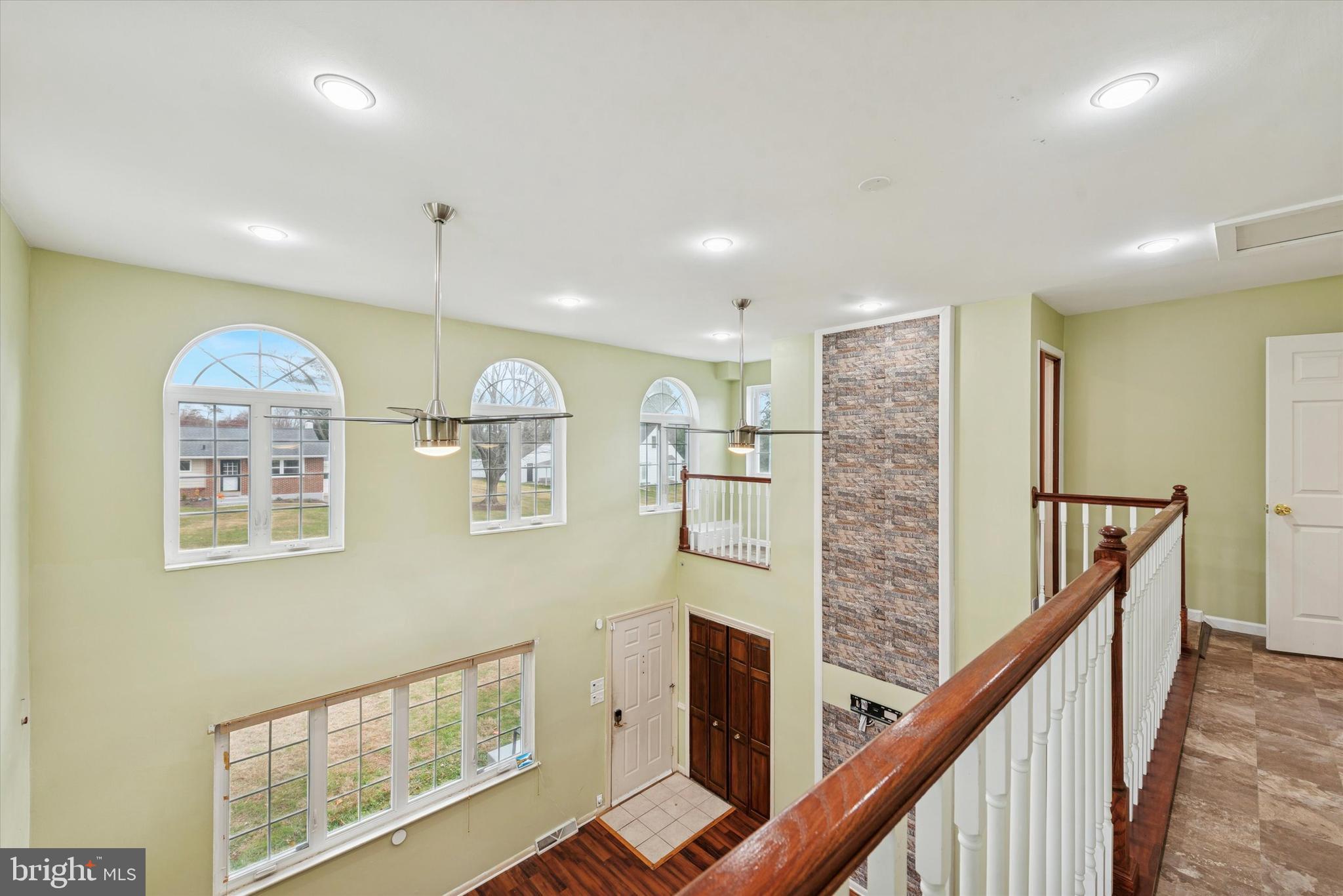 SUNSET GROVE - Residential