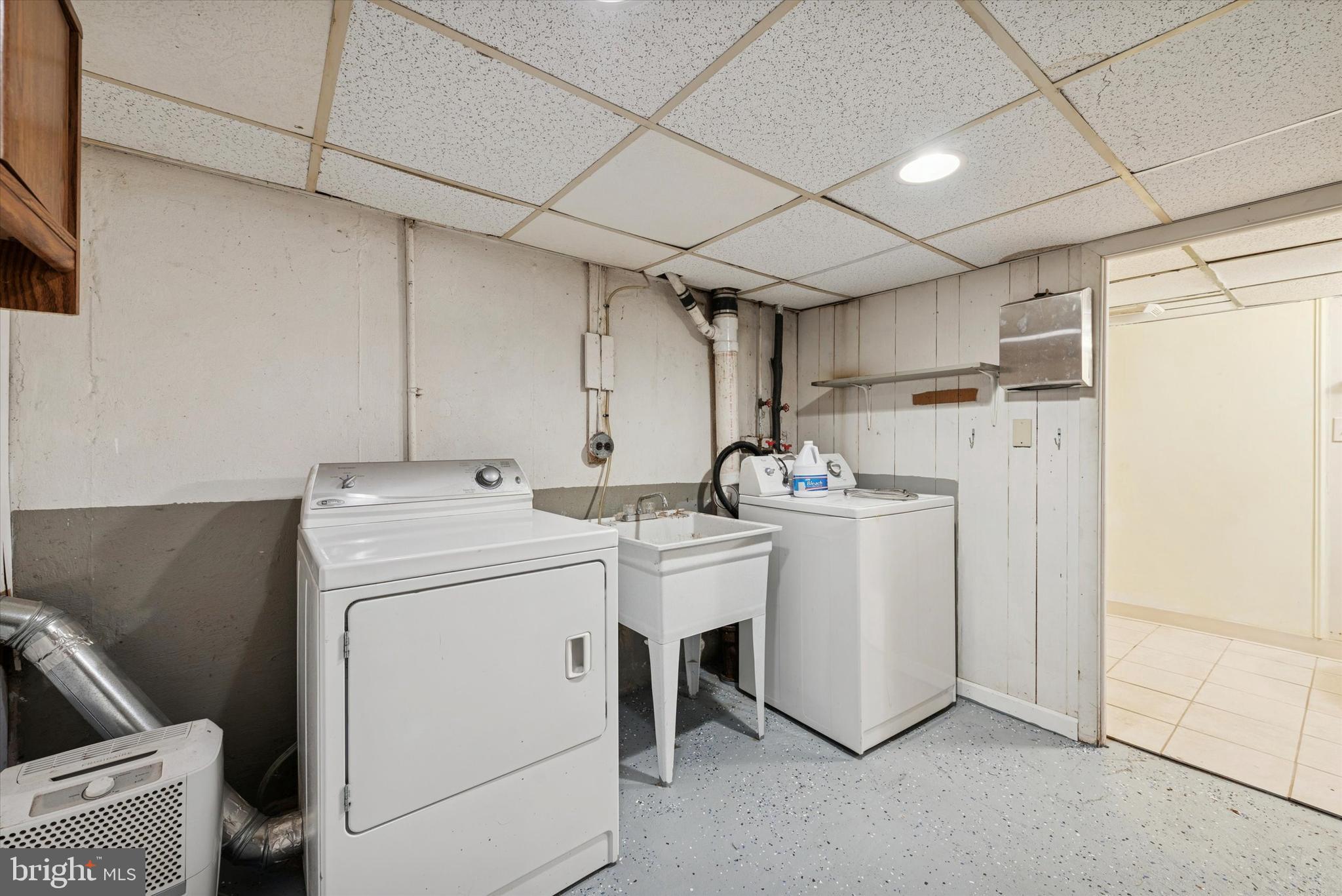 SUNSET GROVE - Residential