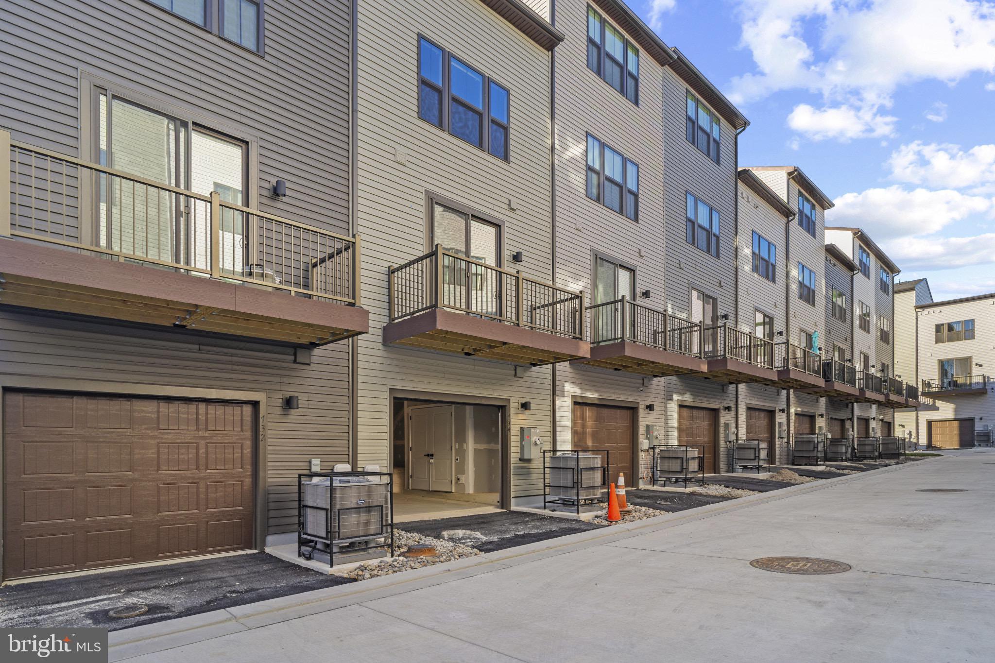 RESERVOIR HILL - Residential Lease