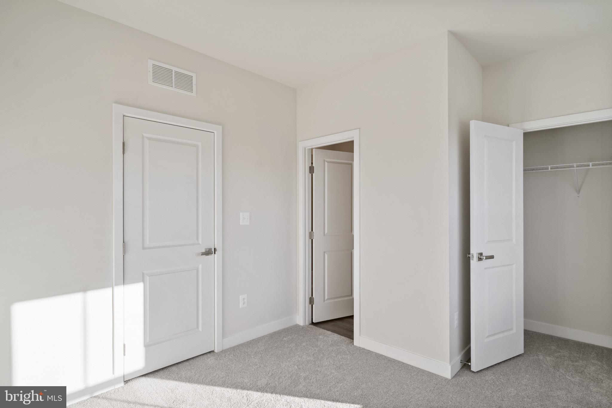 RESERVOIR HILL - Residential Lease