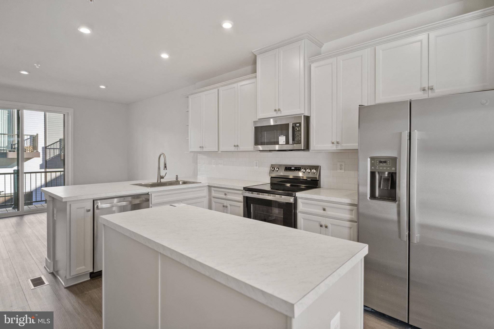 RESERVOIR HILL - Residential Lease