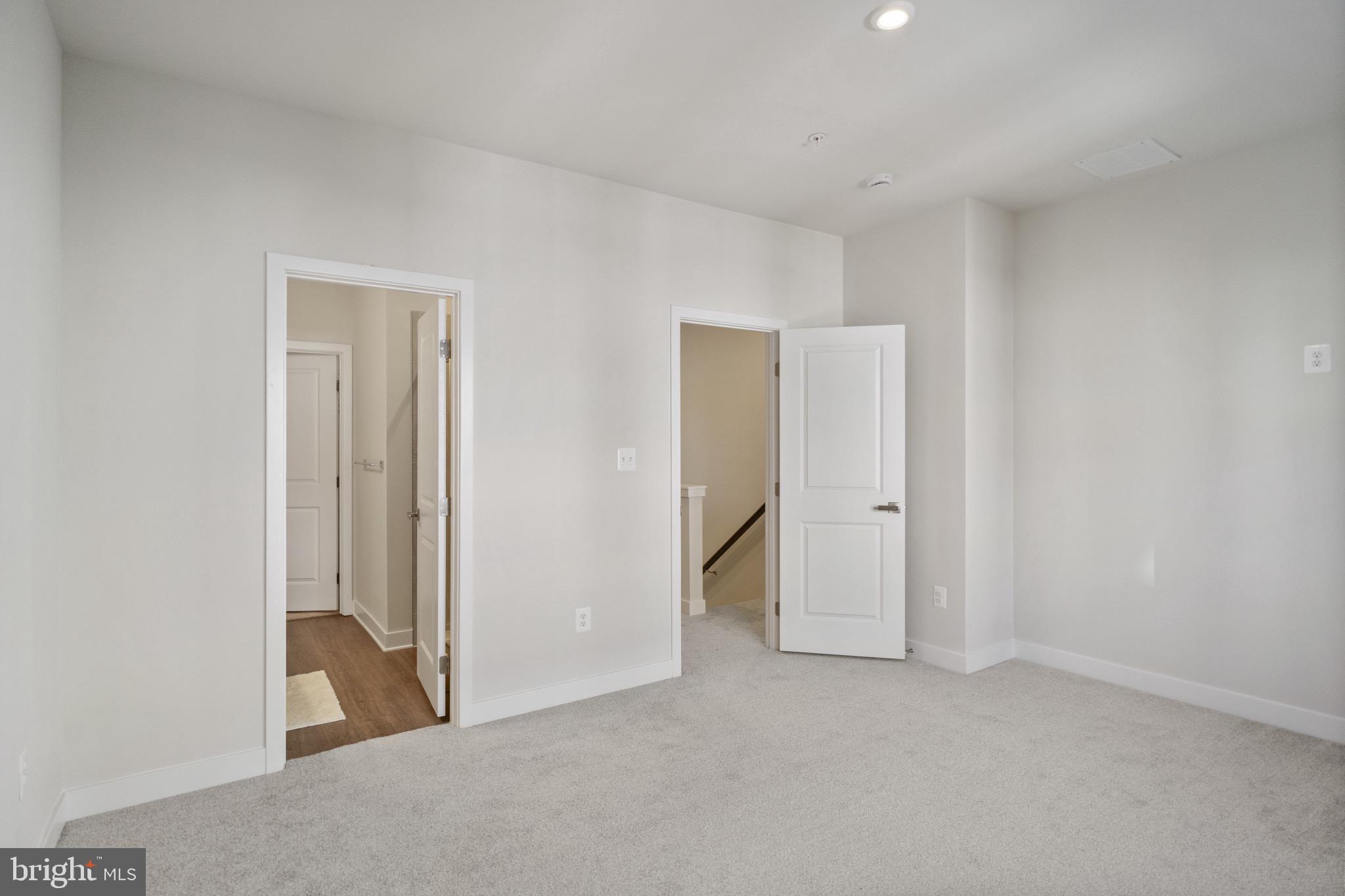 RESERVOIR HILL - Residential Lease