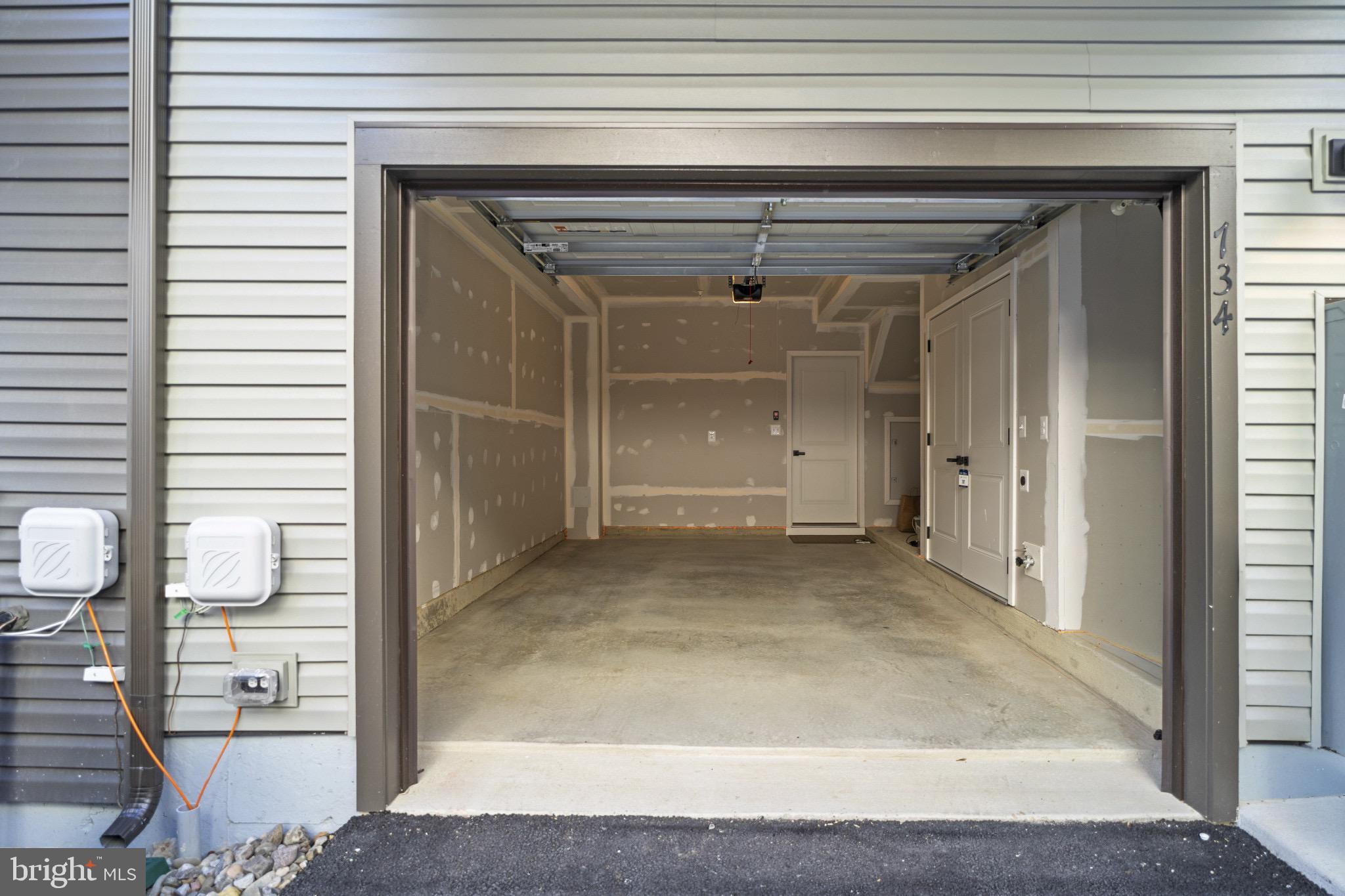 RESERVOIR HILL - Residential Lease