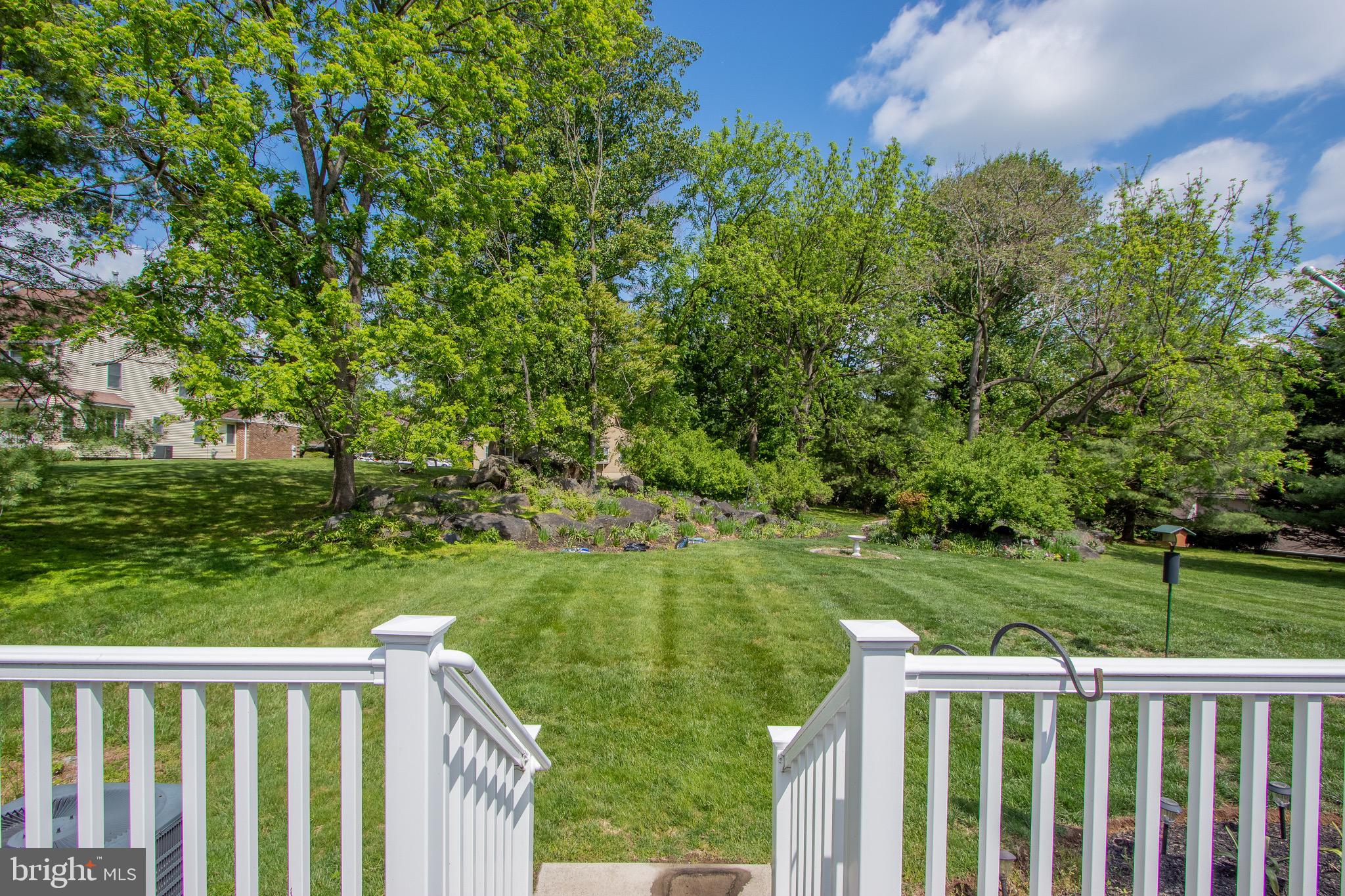 LIMESTONE HILLS - Residential