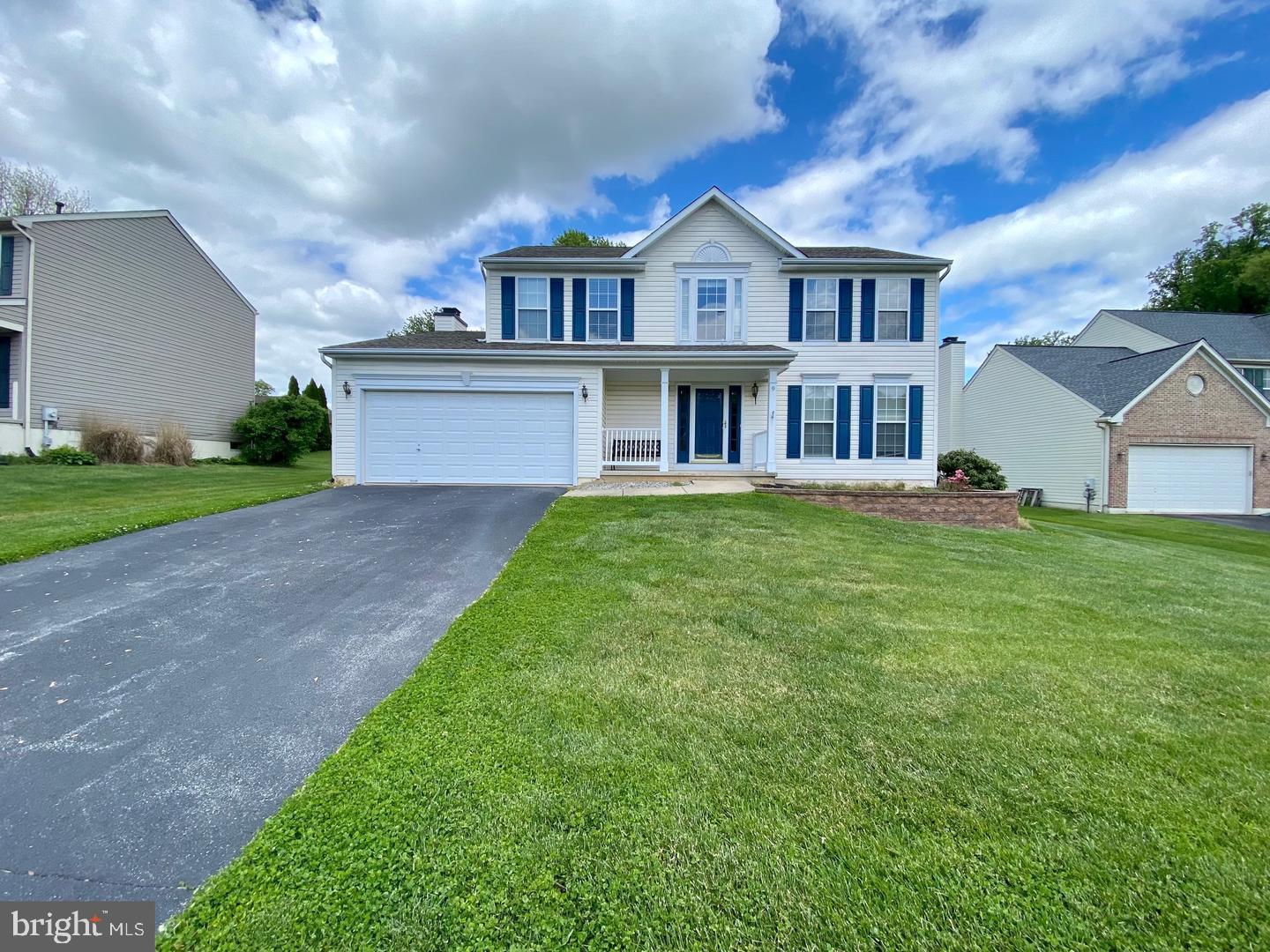 9 BALMORAL COURT