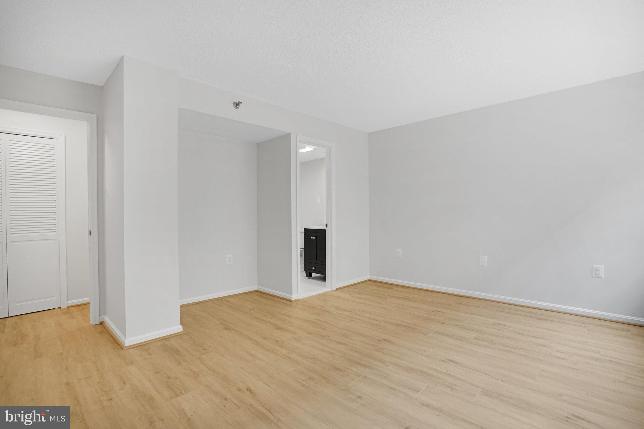 COURTHOUSE - Residential