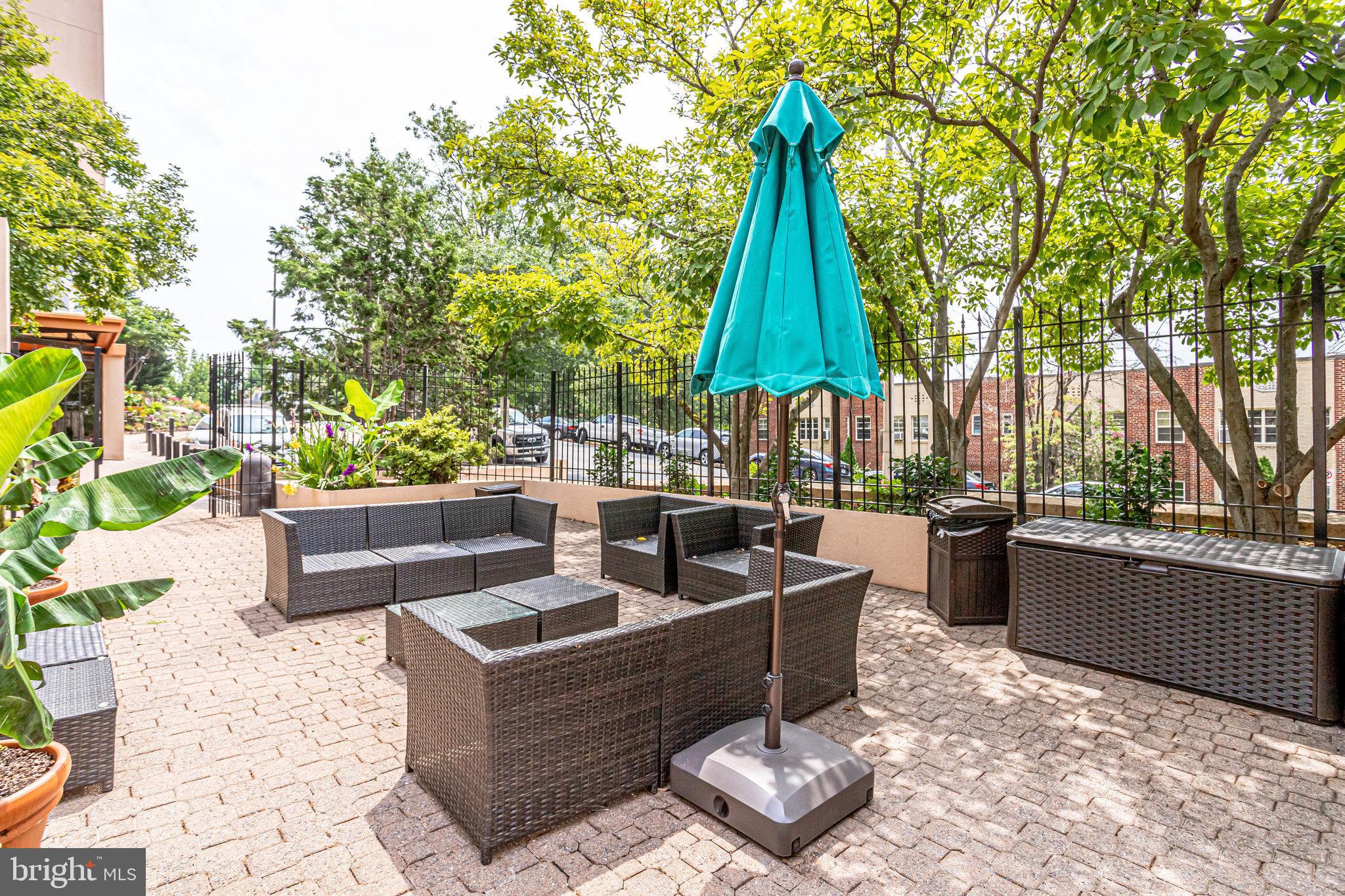 COURTHOUSE - Residential