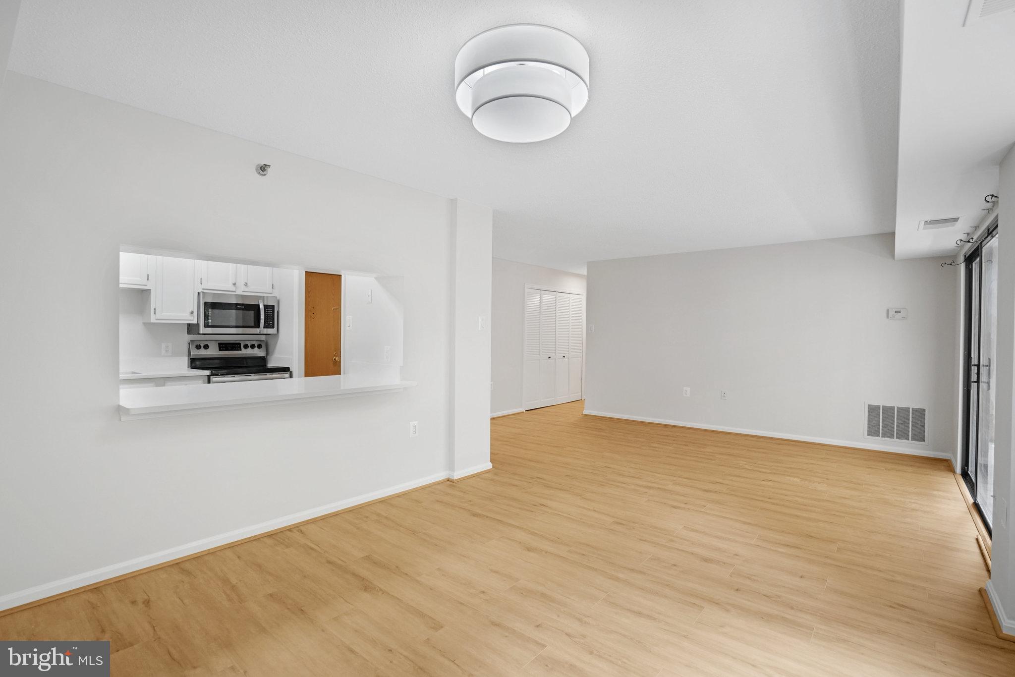 COURTHOUSE - Residential