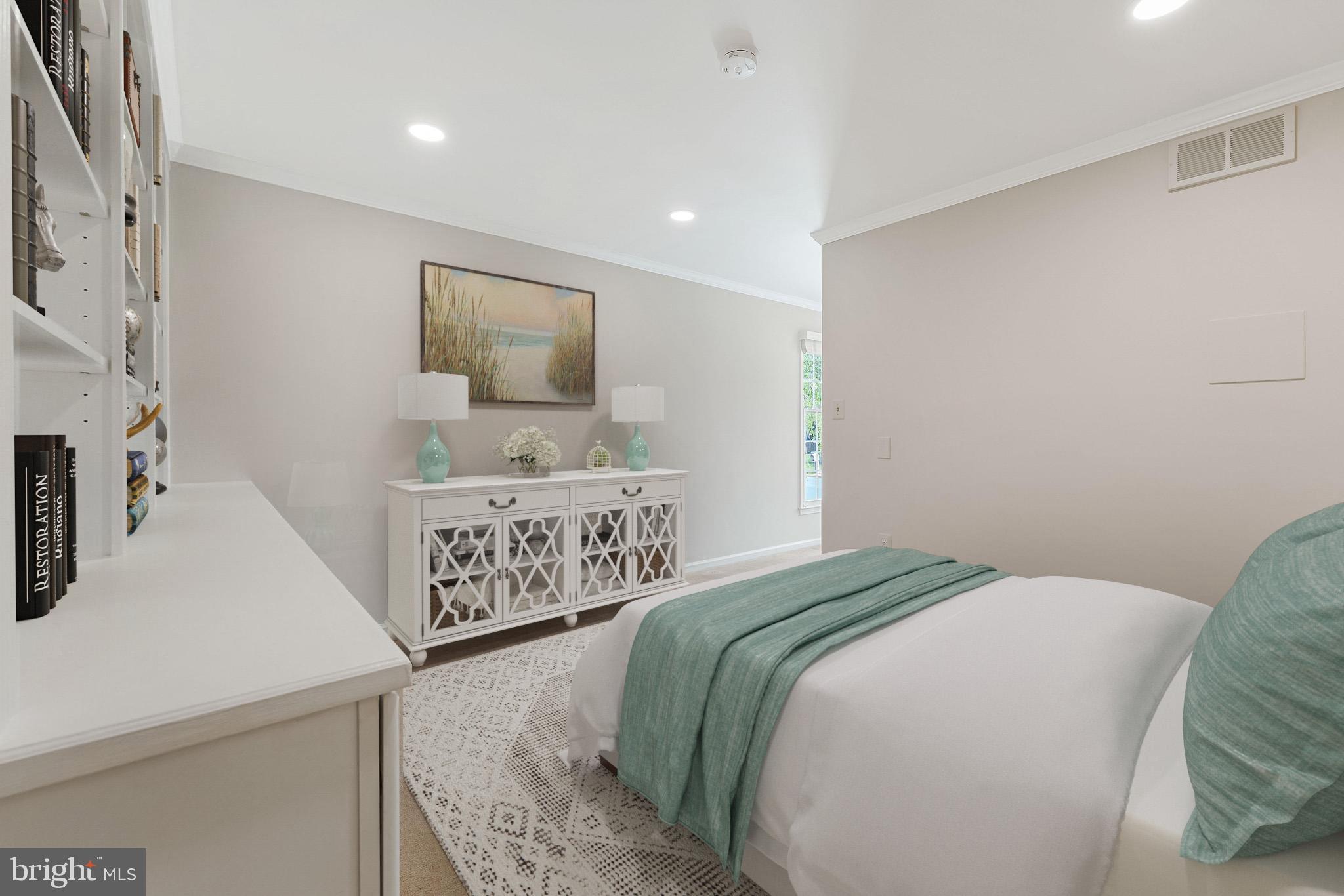 CHANTILLY HIGHLANDS - Residential