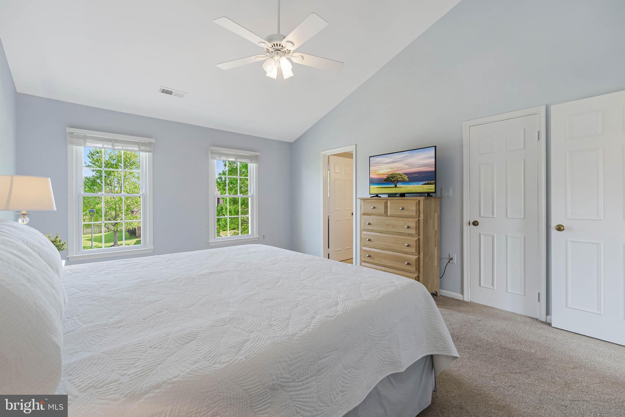 CHANTILLY HIGHLANDS - Residential