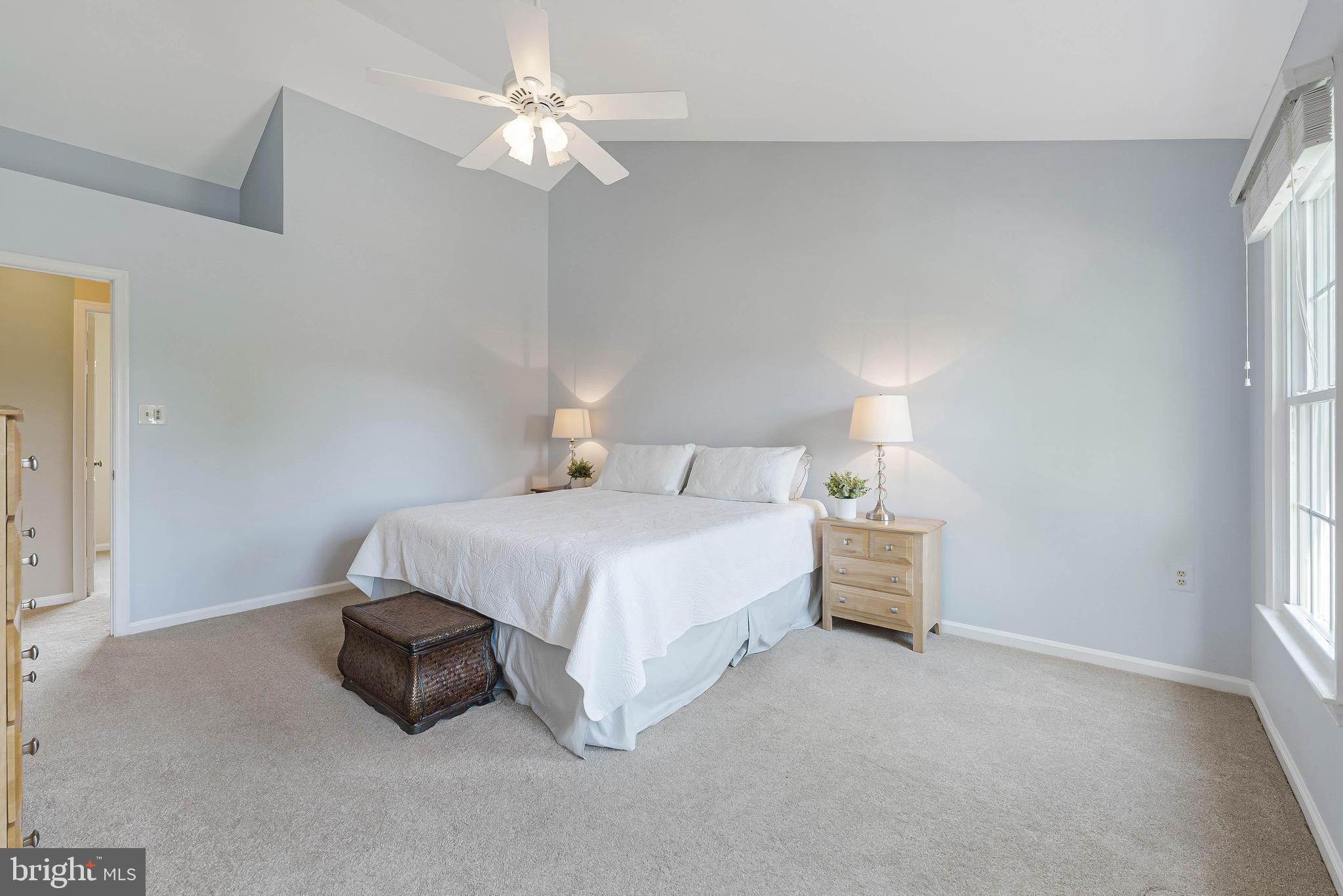 CHANTILLY HIGHLANDS - Residential