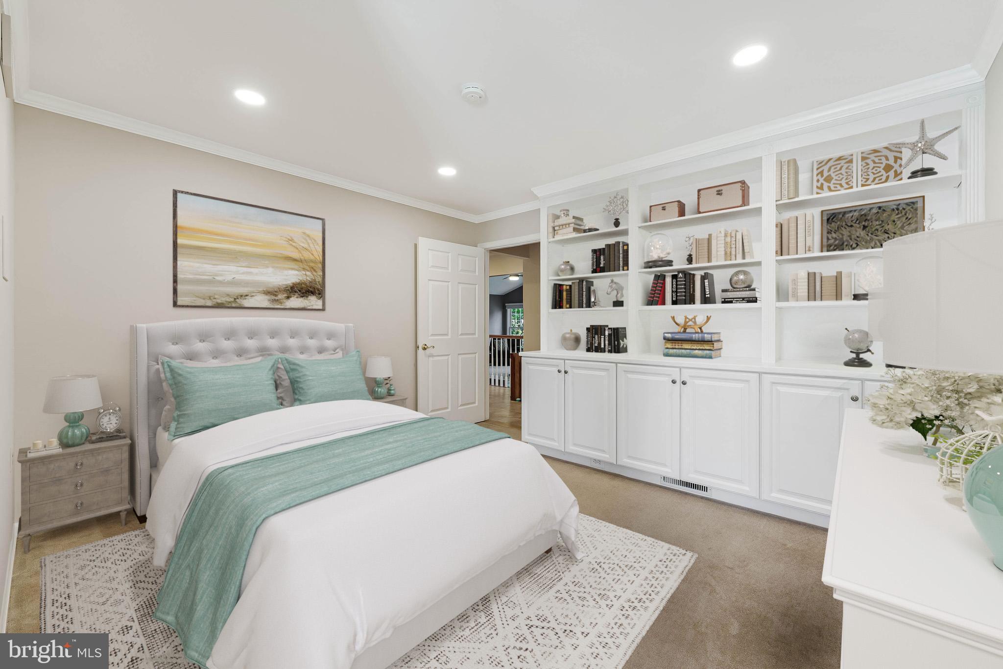 CHANTILLY HIGHLANDS - Residential