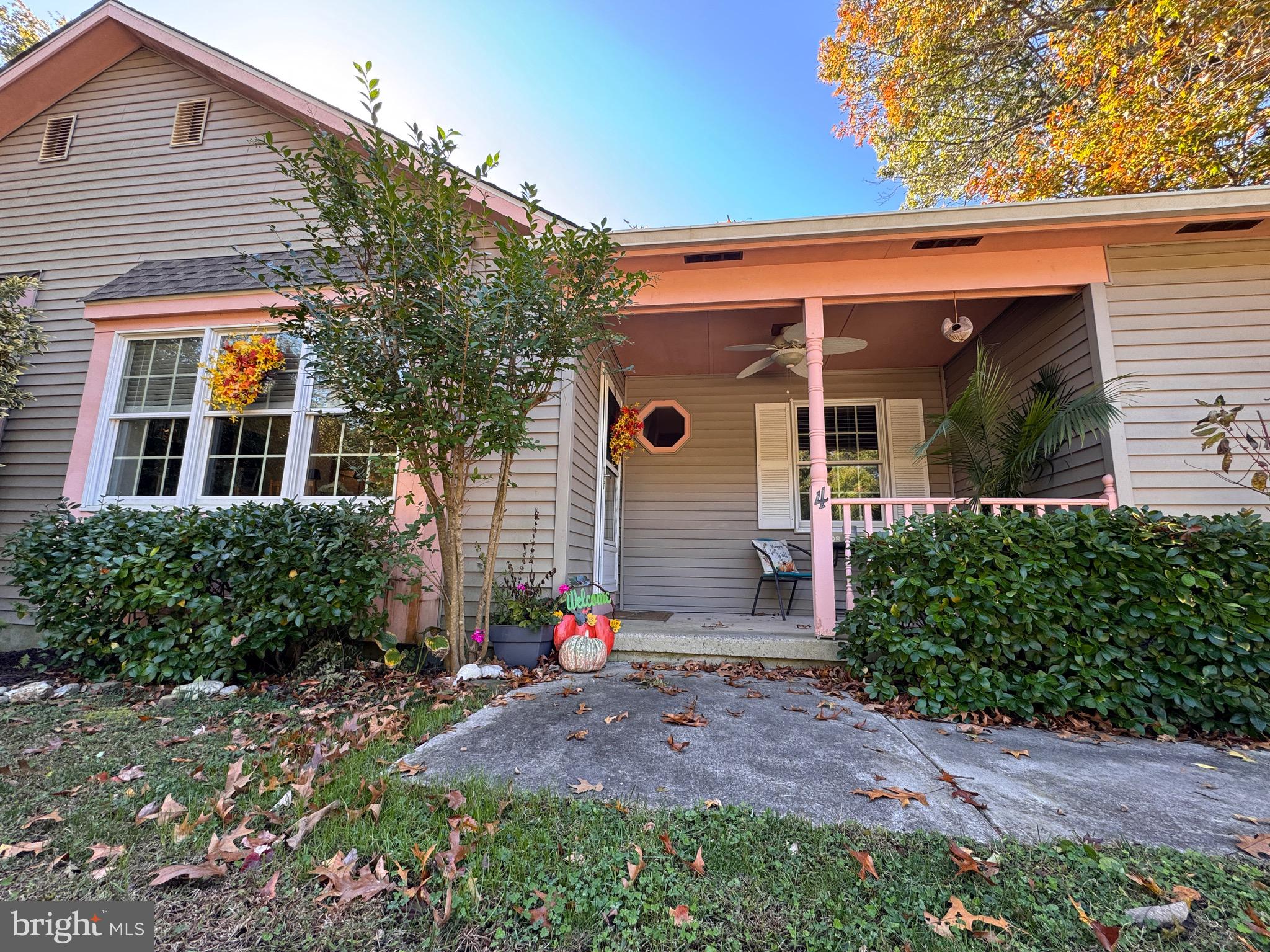 4 OSPREY DRIVE