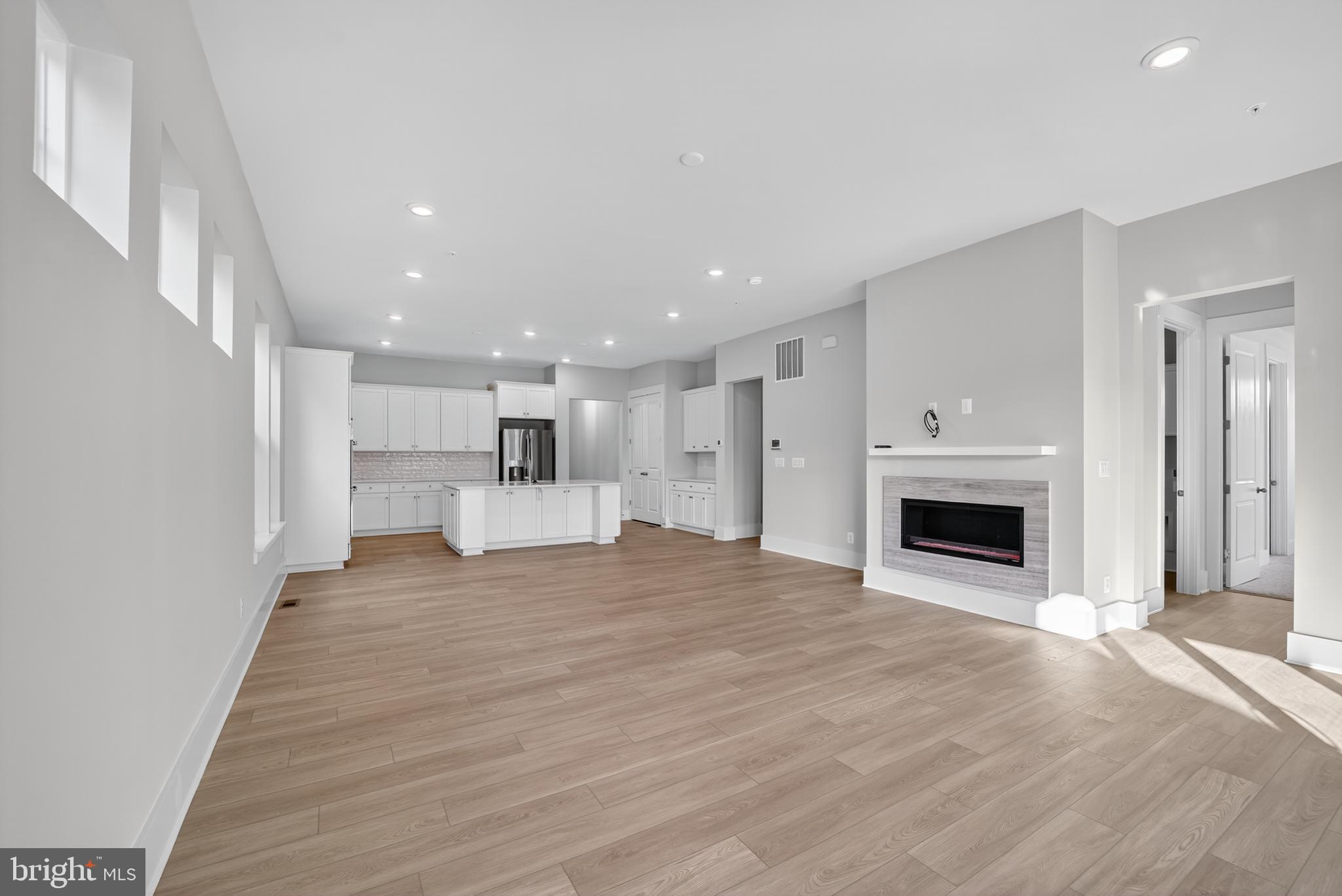 9605 VICTORIA PARK DRIVE