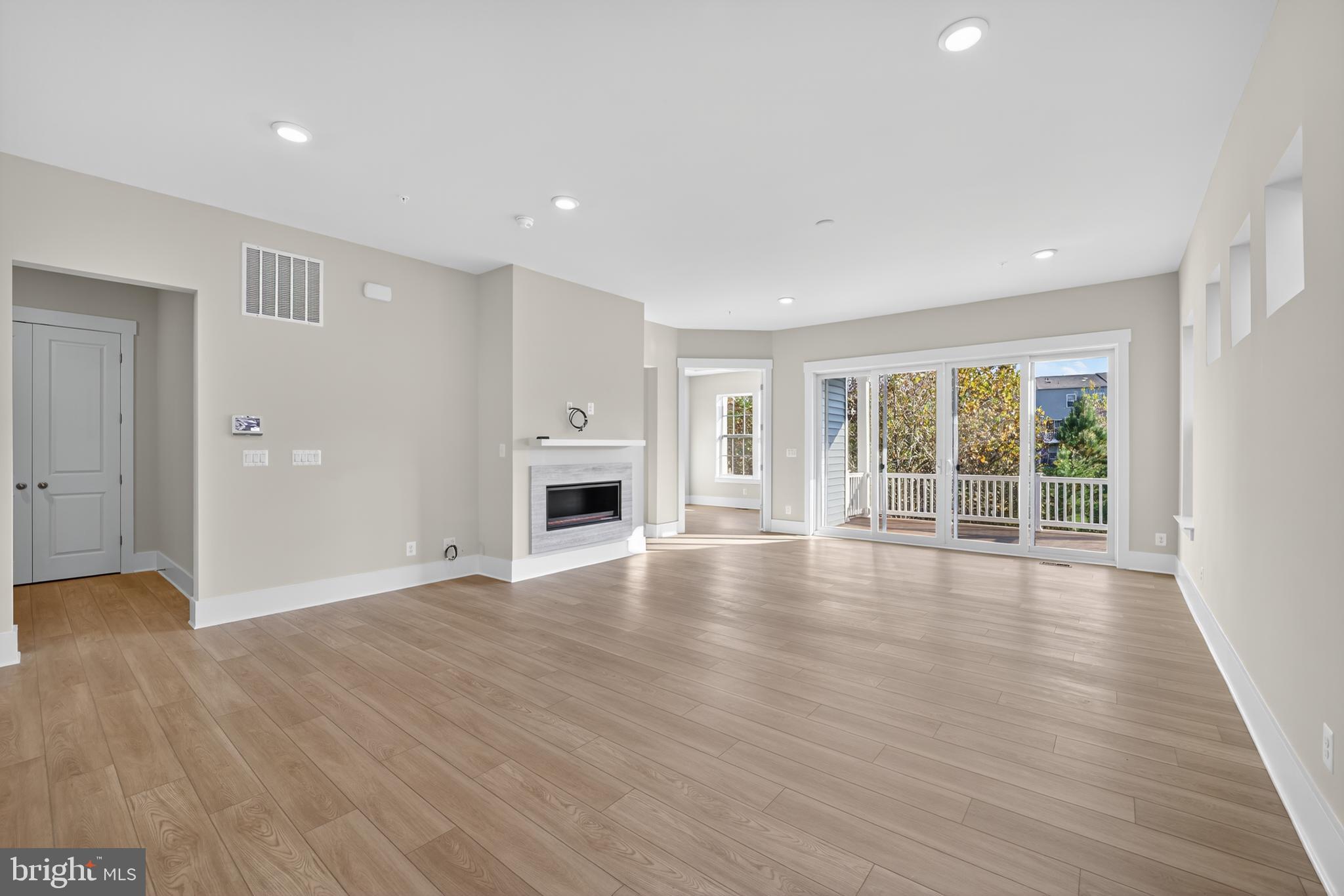 9605 VICTORIA PARK DRIVE