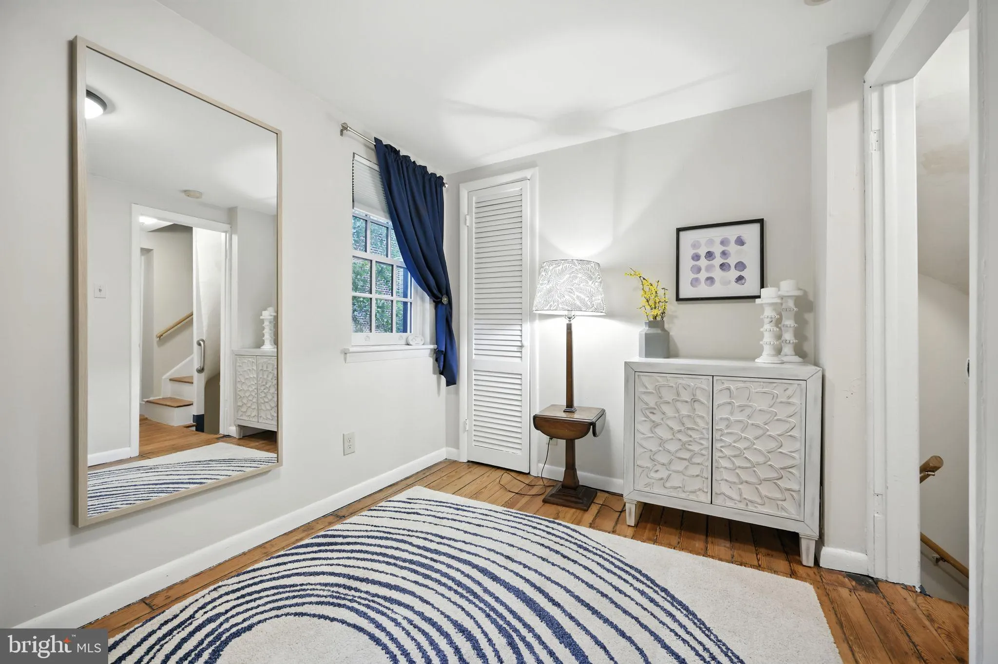 Philadelphia, Pennsylvania 19147, United States, 3 Bedrooms Bedrooms, ,1 BathroomBathrooms,Residential,Contingent,197145