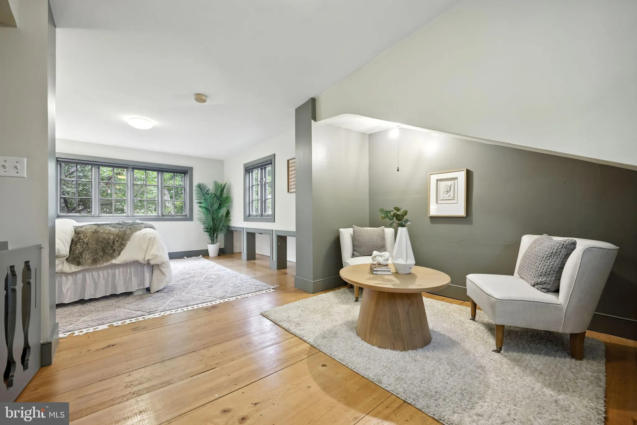 Philadelphia, Pennsylvania 19147, United States, 3 Bedrooms Bedrooms, ,1 BathroomBathrooms,Residential,Contingent,197145