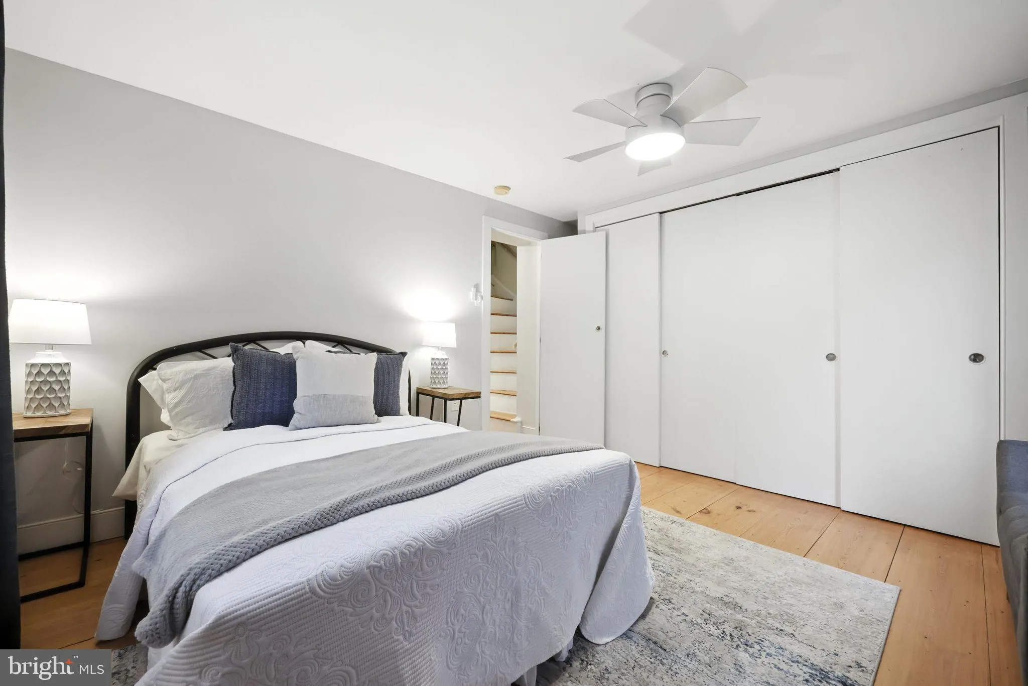 Philadelphia, Pennsylvania 19147, United States, 3 Bedrooms Bedrooms, ,1 BathroomBathrooms,Residential,Contingent,197145