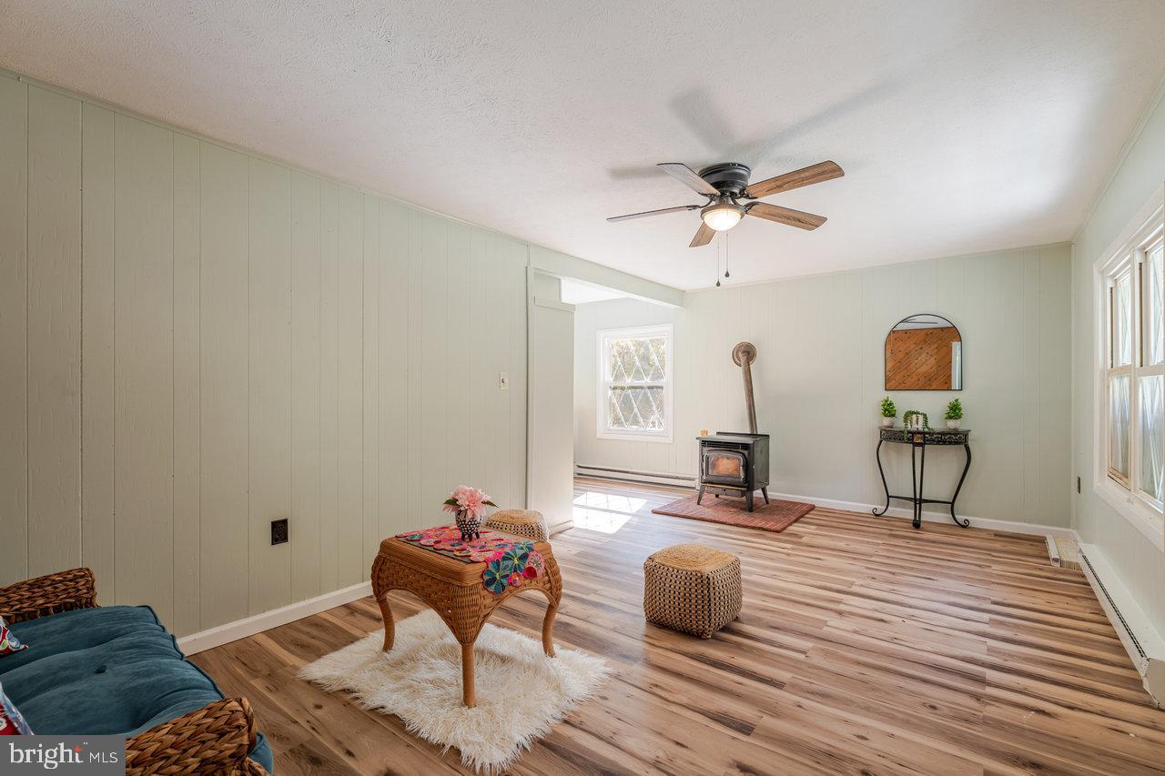 HIDDEN PASS - Residential