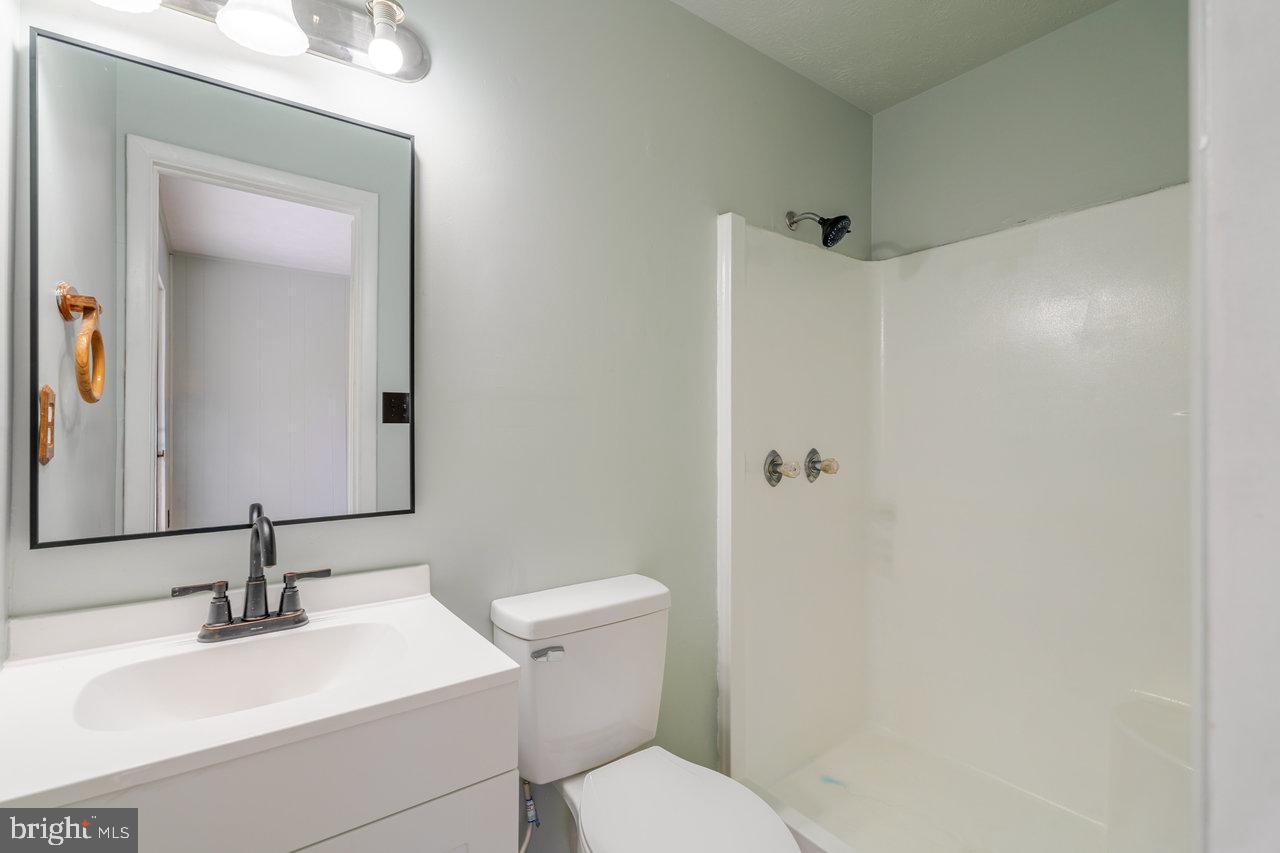 HIDDEN PASS - Residential