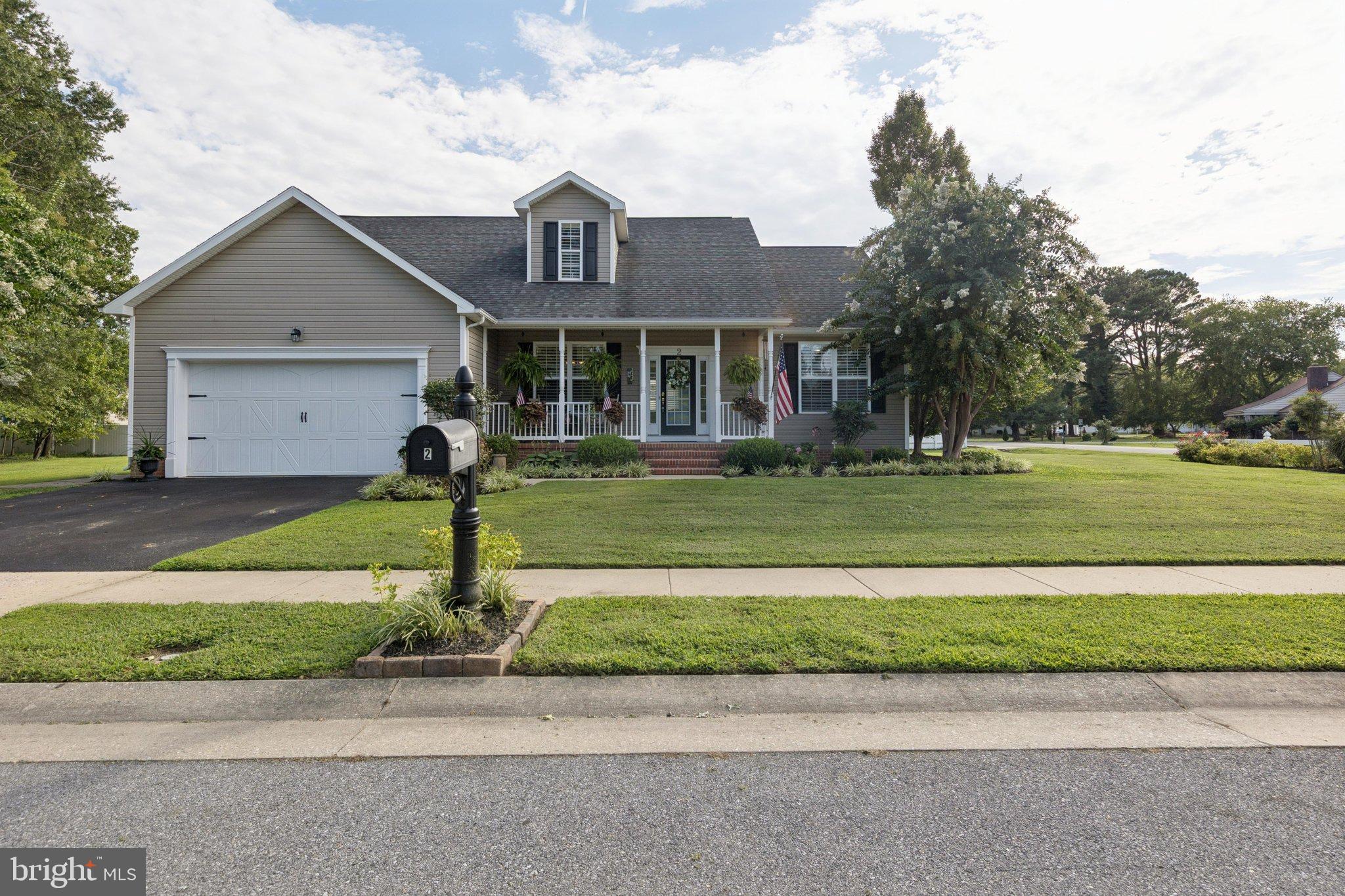 2 MIMOSA COURT