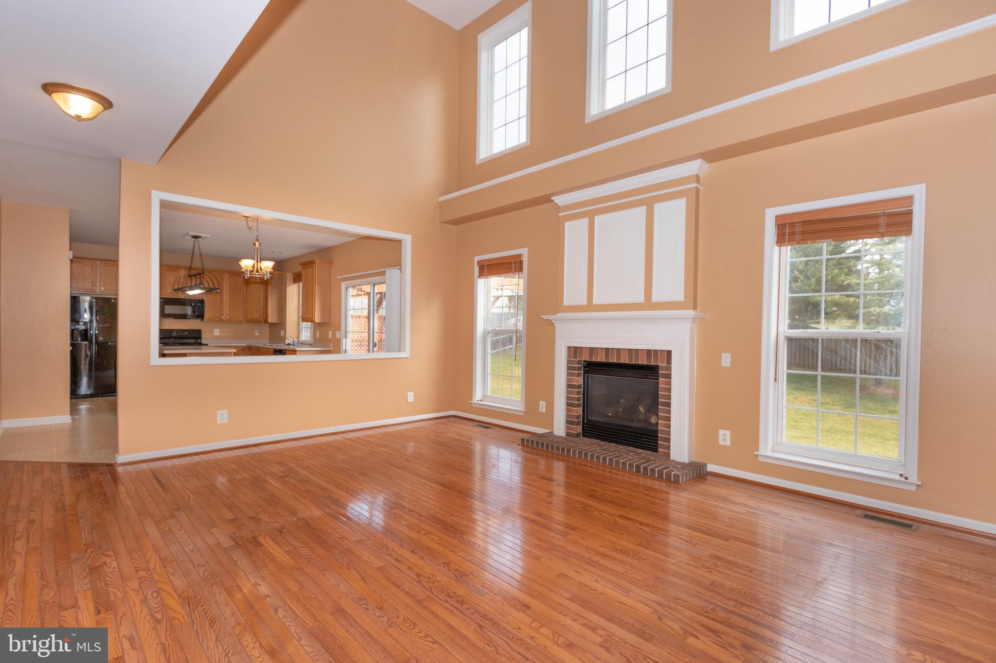 WINDING CREEK ESTATES - Residential Lease