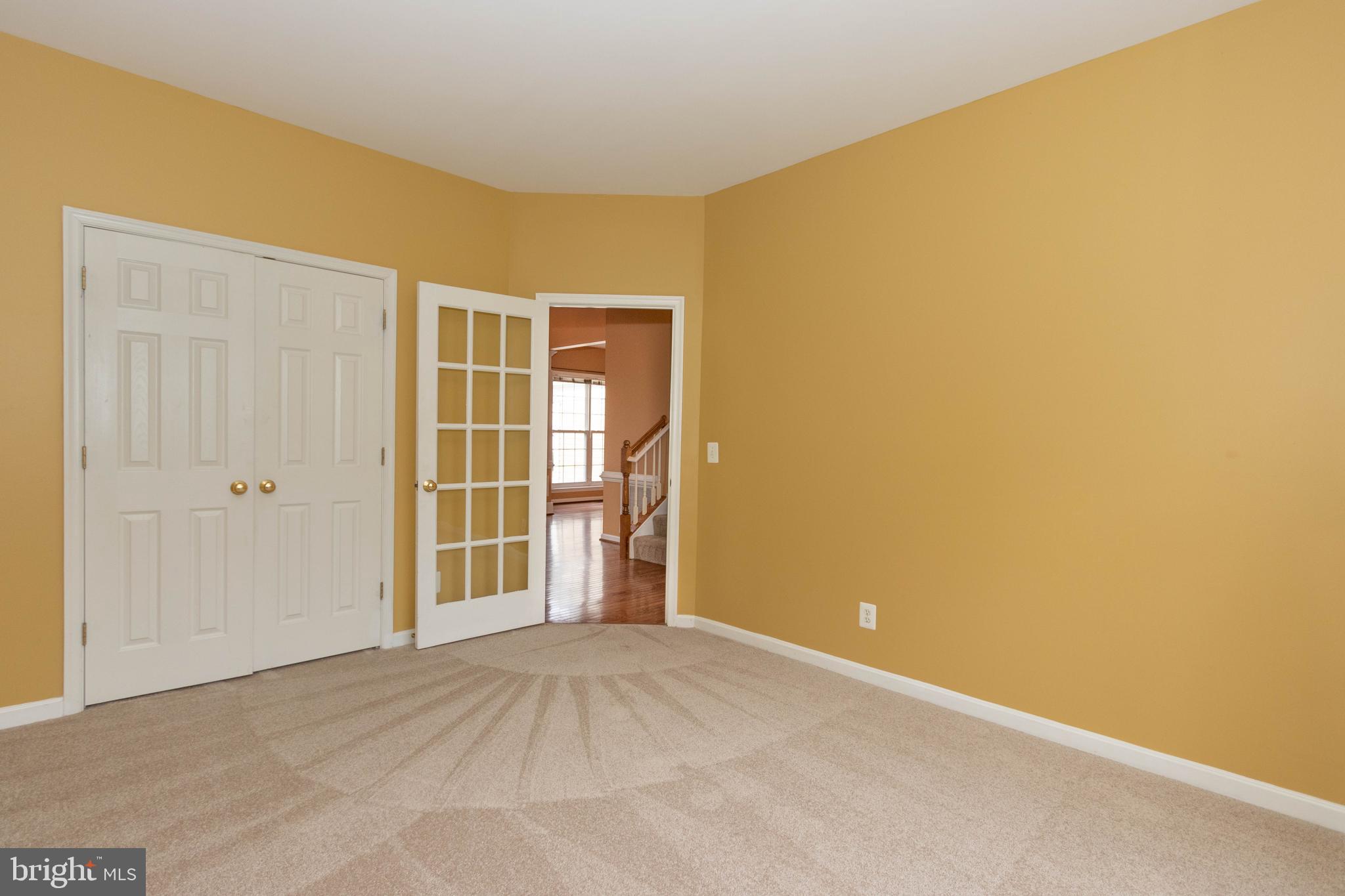 WINDING CREEK ESTATES - Residential Lease