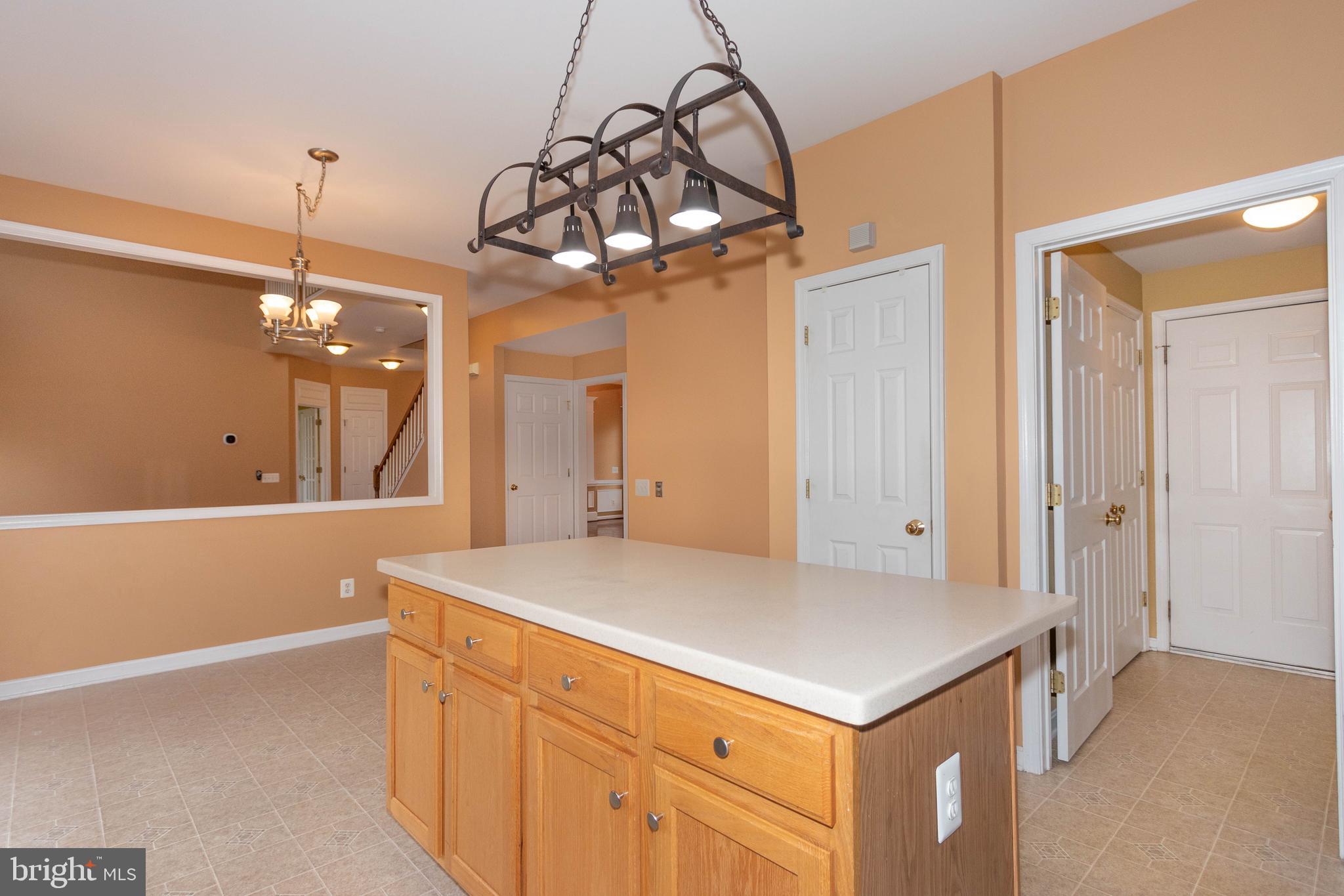 WINDING CREEK ESTATES - Residential Lease