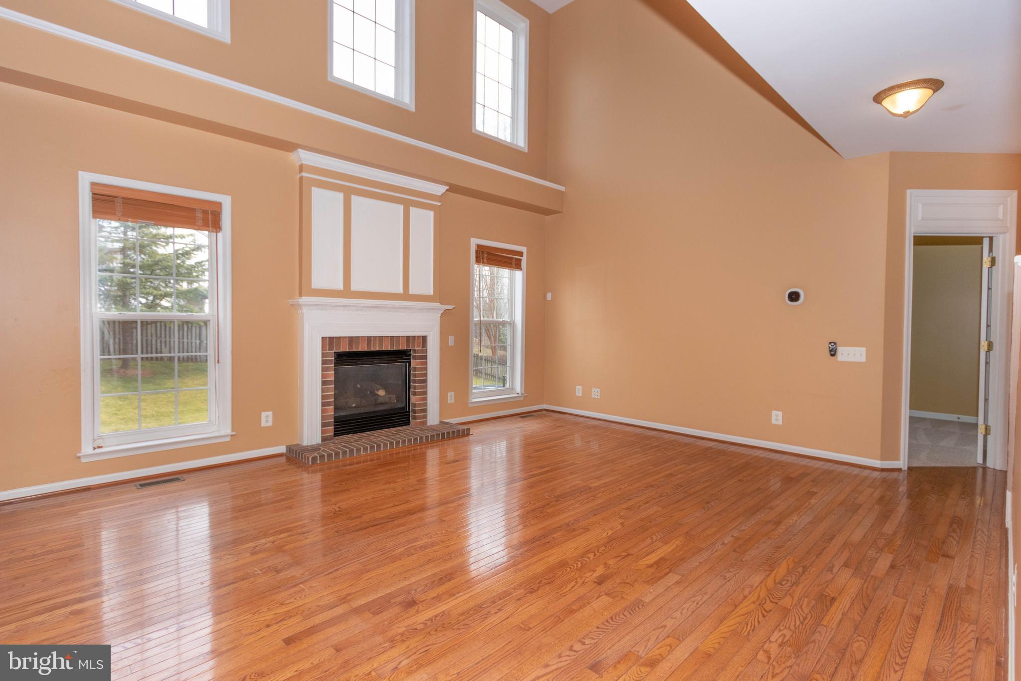 WINDING CREEK ESTATES - Residential Lease