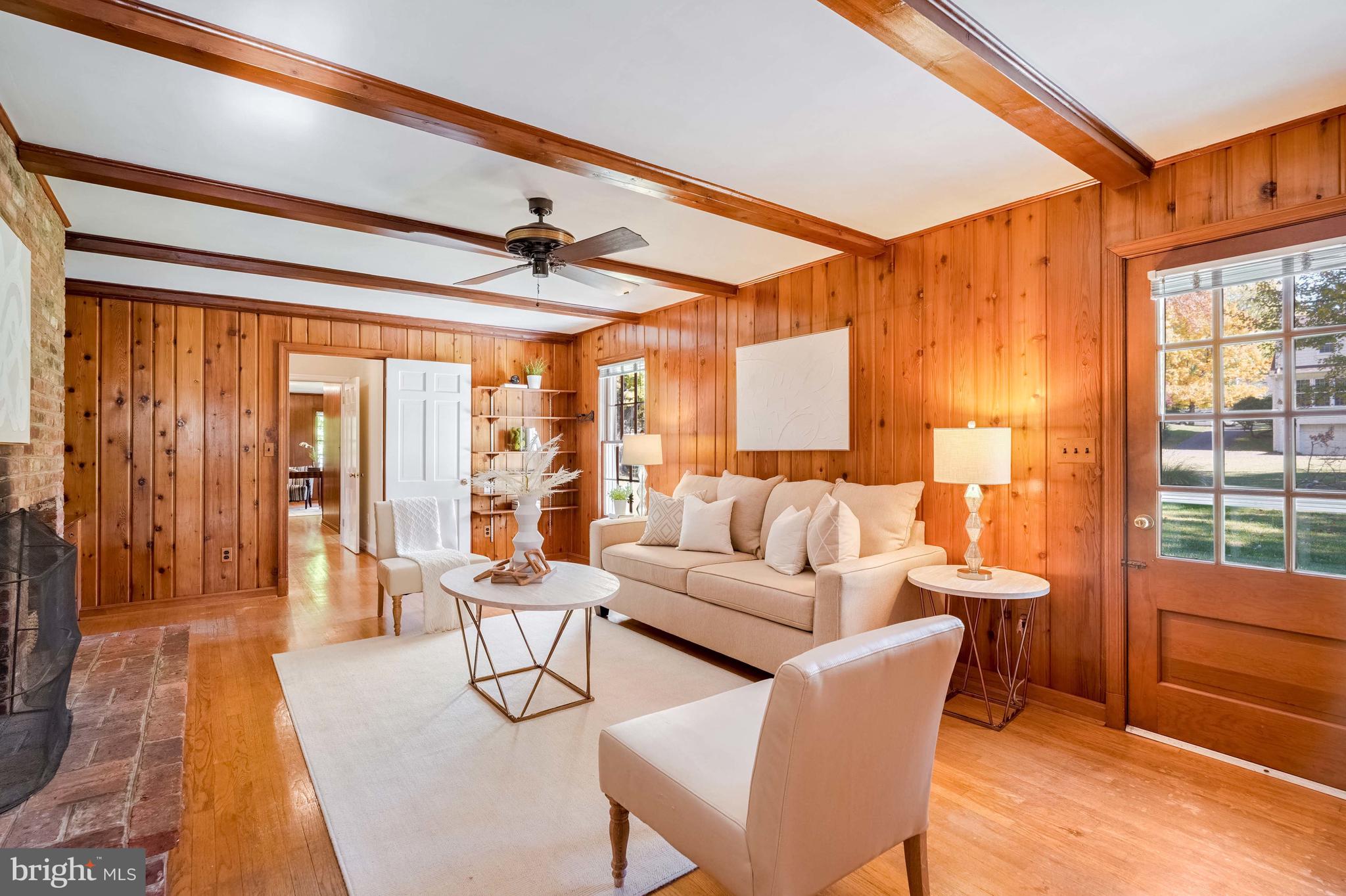 LUXMANOR - Residential