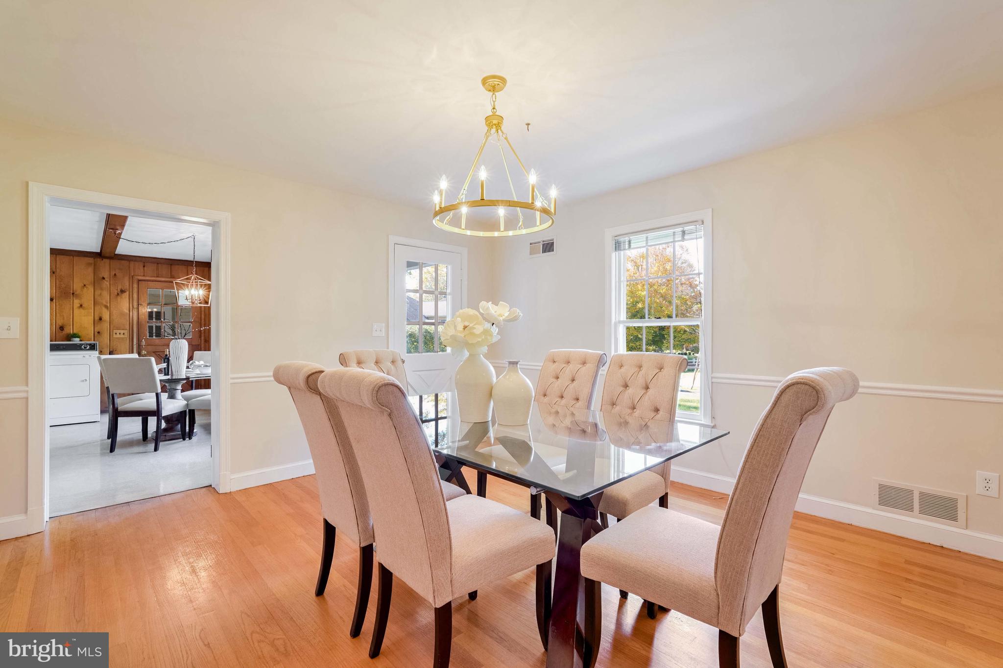 LUXMANOR - Residential