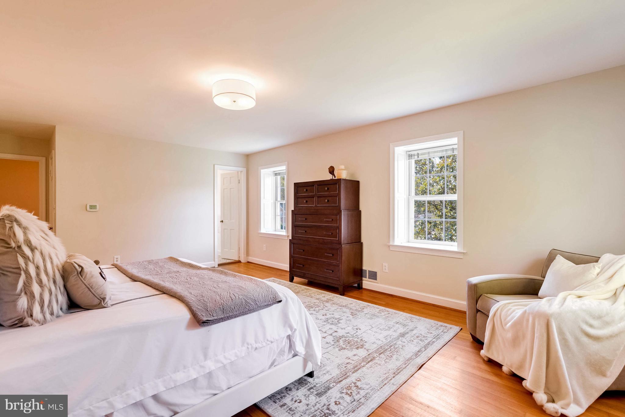 LUXMANOR - Residential