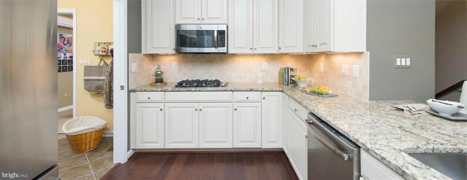 PARK FOREST - Residential