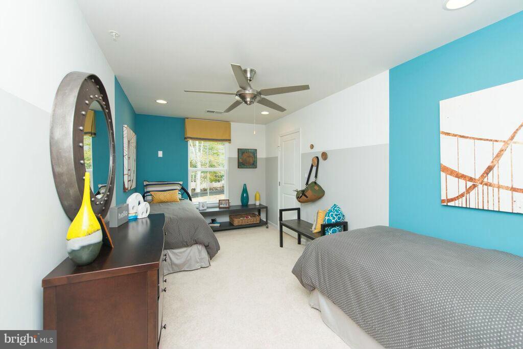 PARK FOREST - Residential