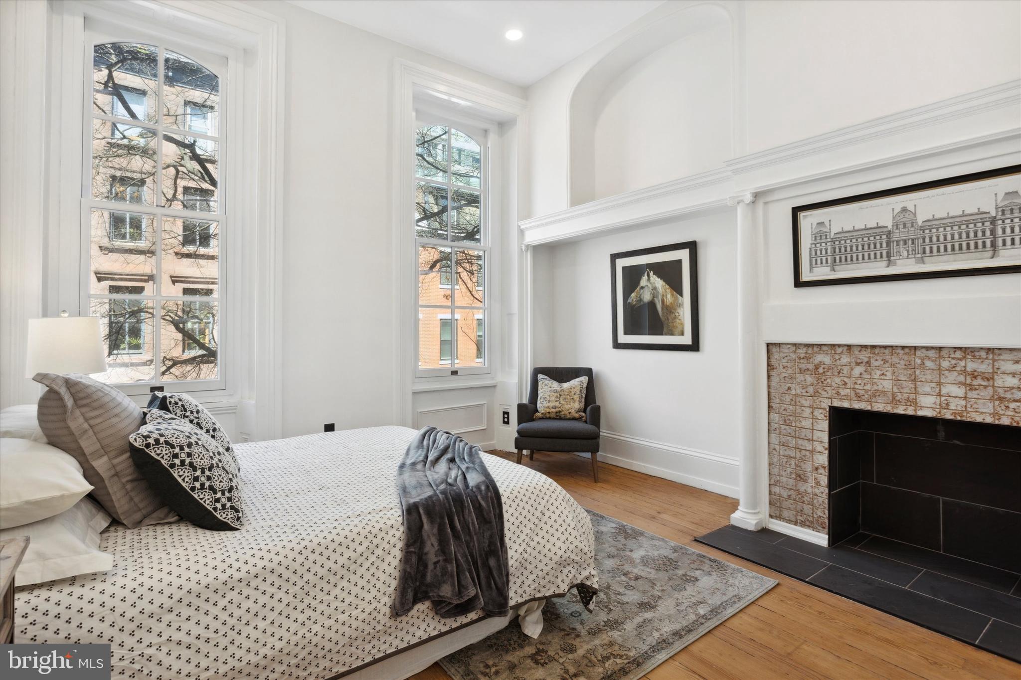 RITTENHOUSE SQUARE - Residential