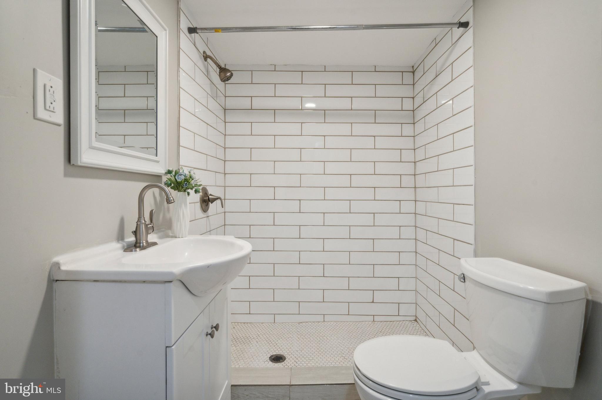 NORTHERN LIBERTIES - Residential Lease