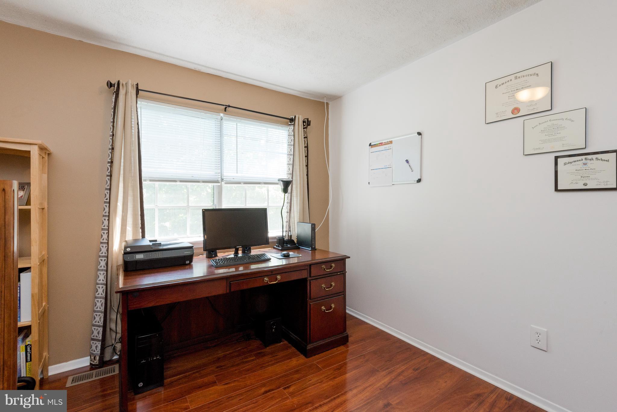 TURF VALLEY - Residential