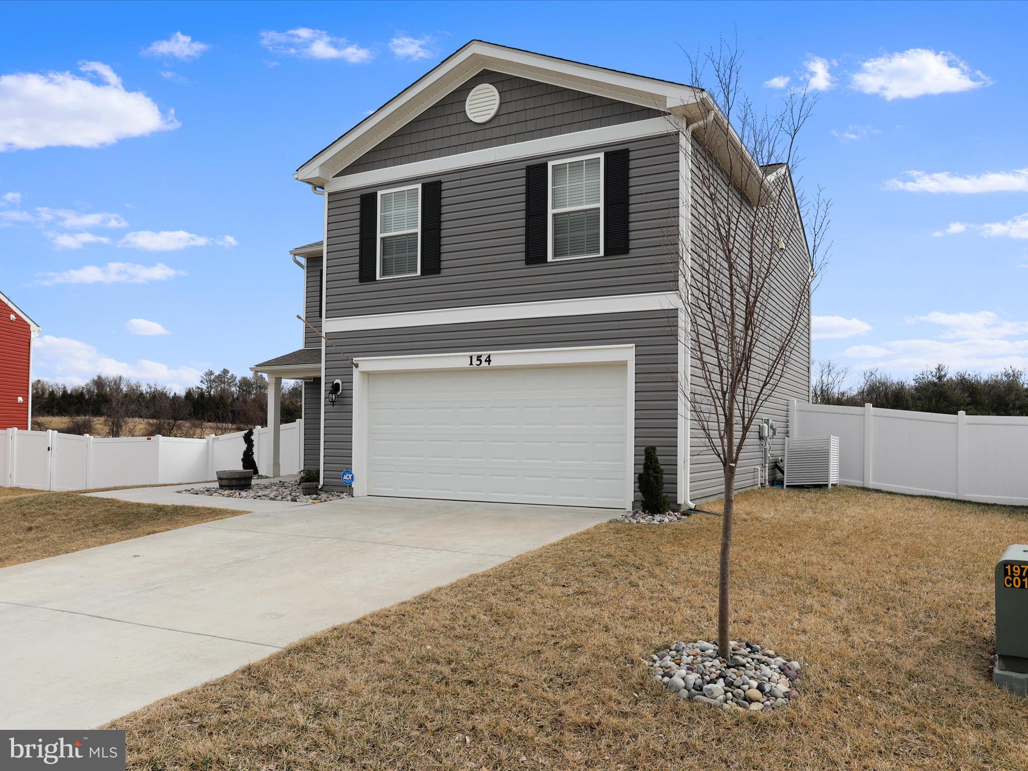 MAGNOLIA SPRINGS - Residential Lease