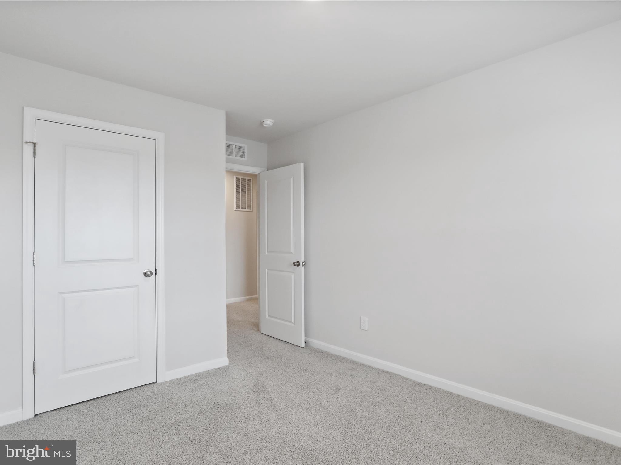 MAGNOLIA SPRINGS - Residential Lease