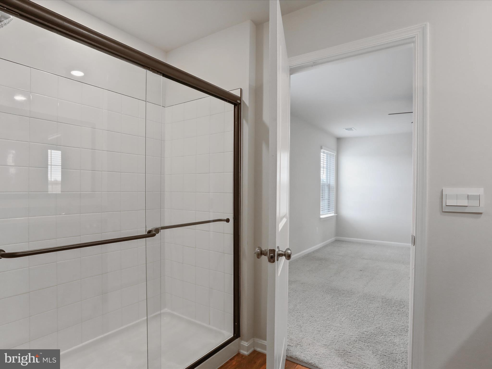 MAGNOLIA SPRINGS - Residential Lease