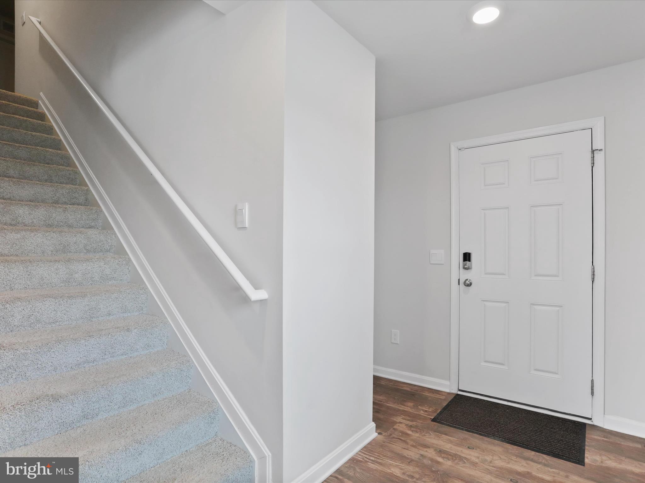 MAGNOLIA SPRINGS - Residential Lease