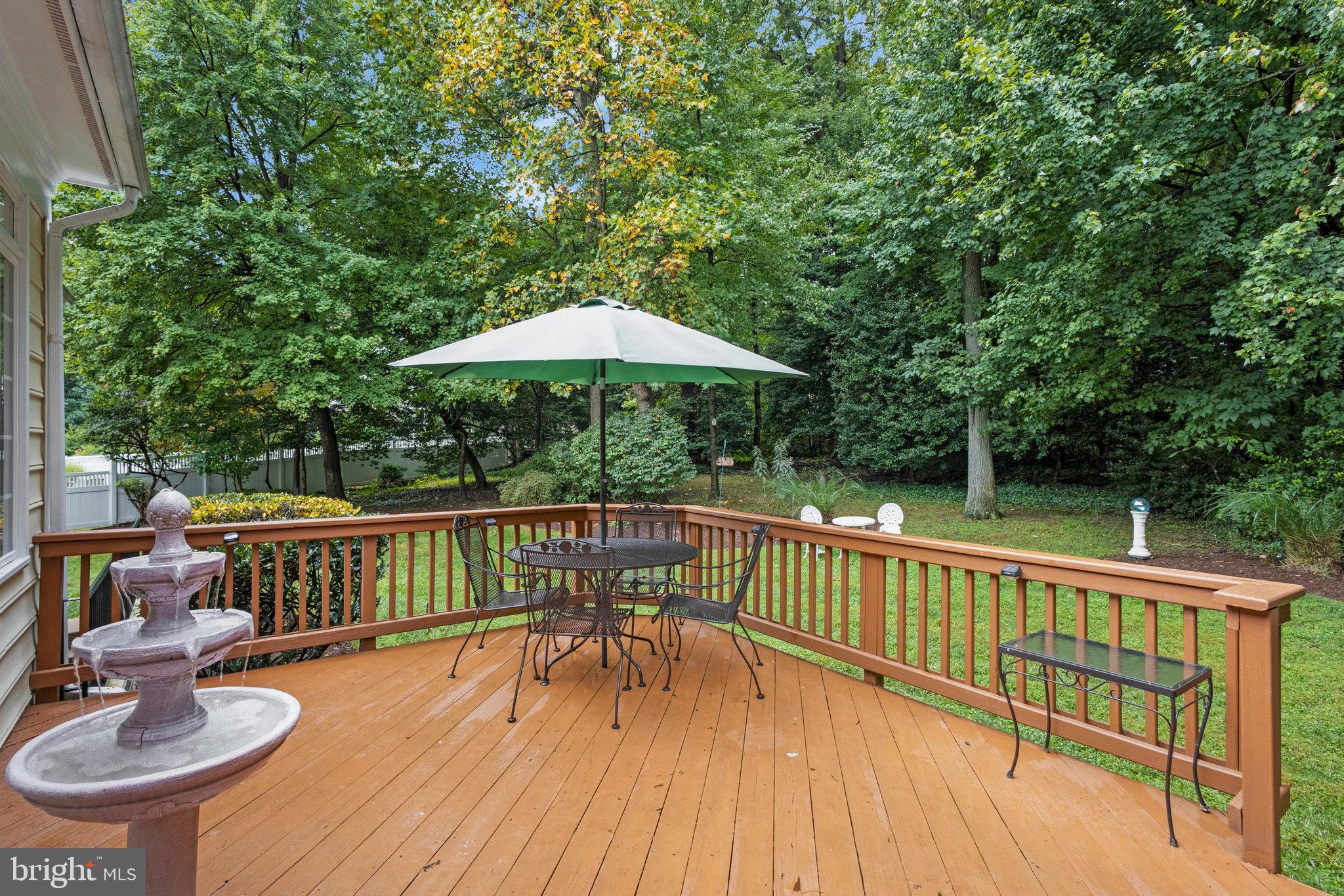 HOLLY PARK - Residential