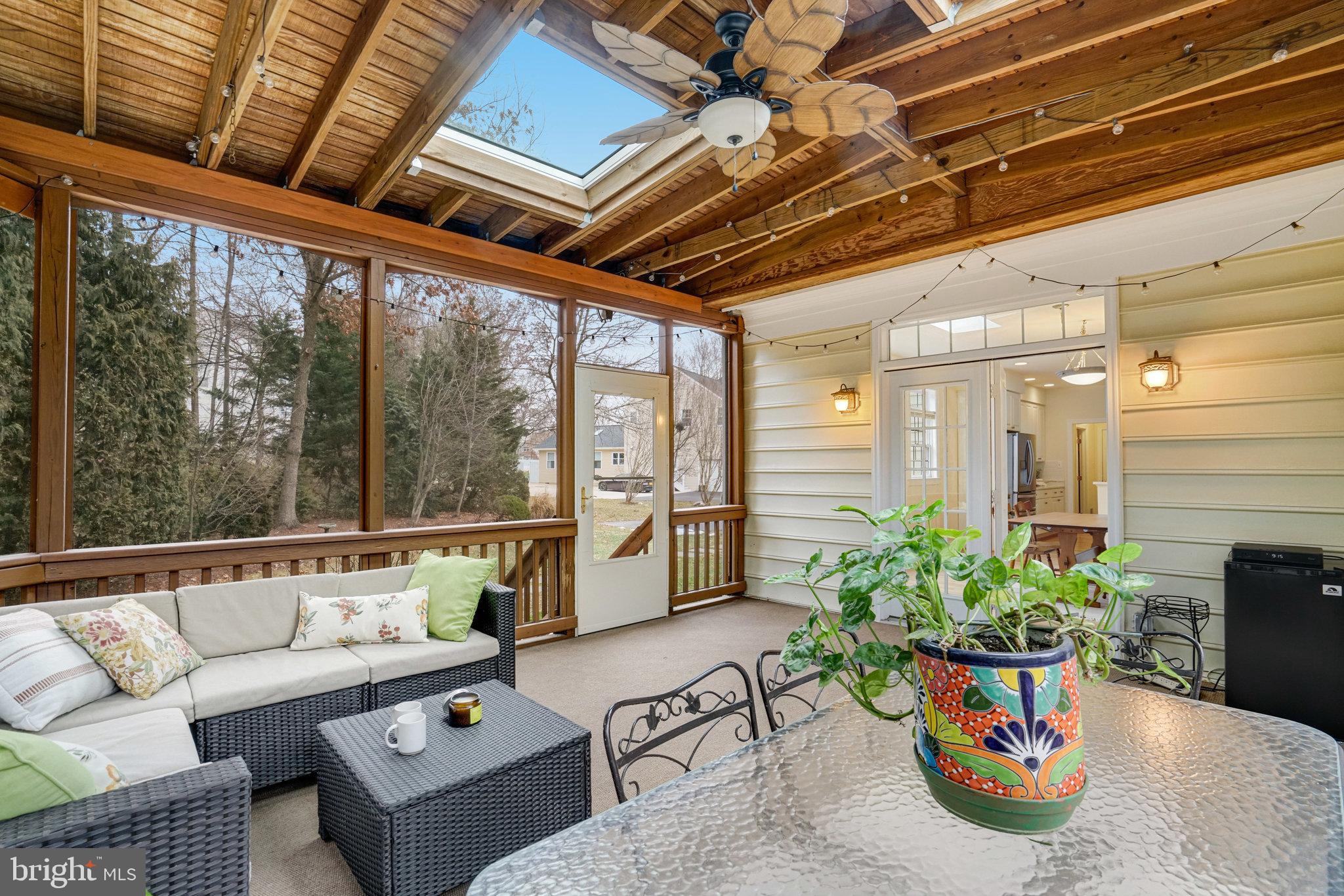 HOLLY PARK - Residential