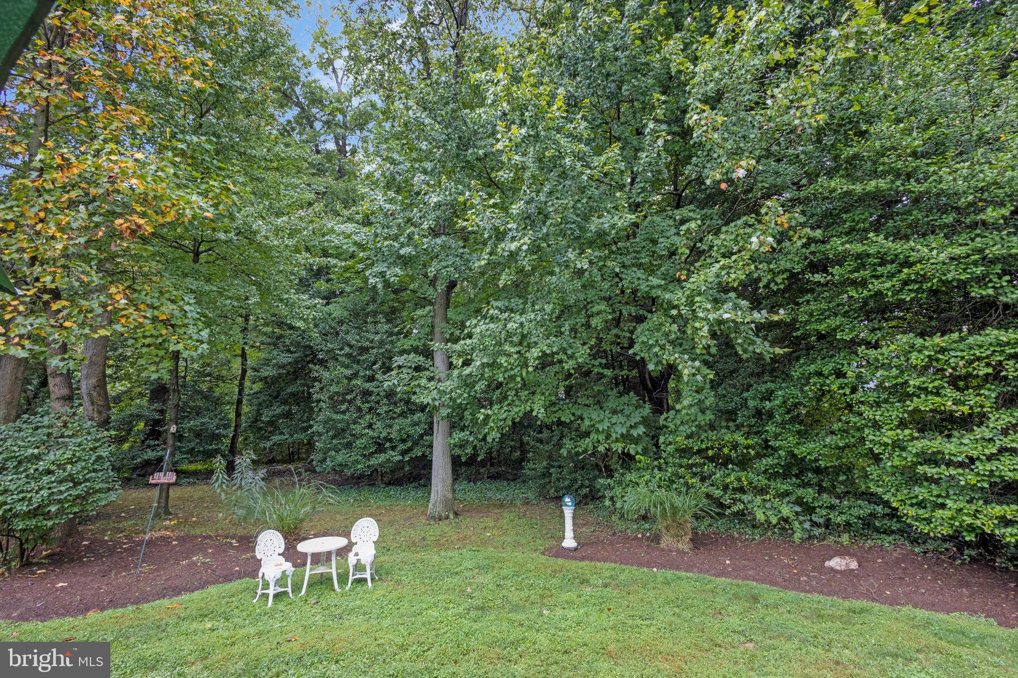 HOLLY PARK - Residential