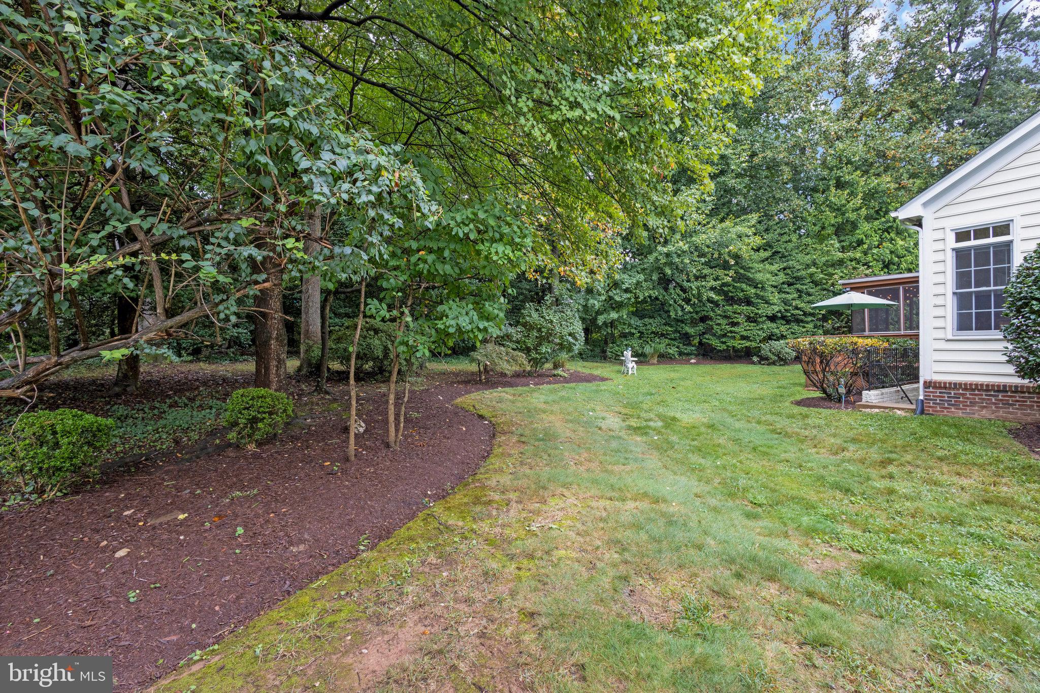 HOLLY PARK - Residential