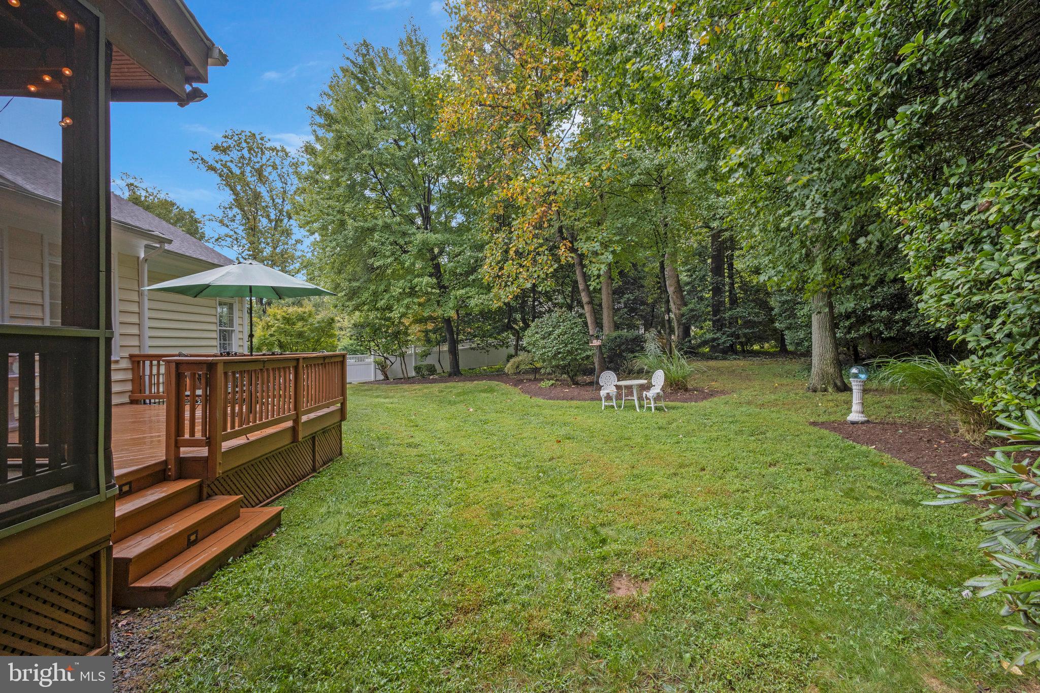 HOLLY PARK - Residential