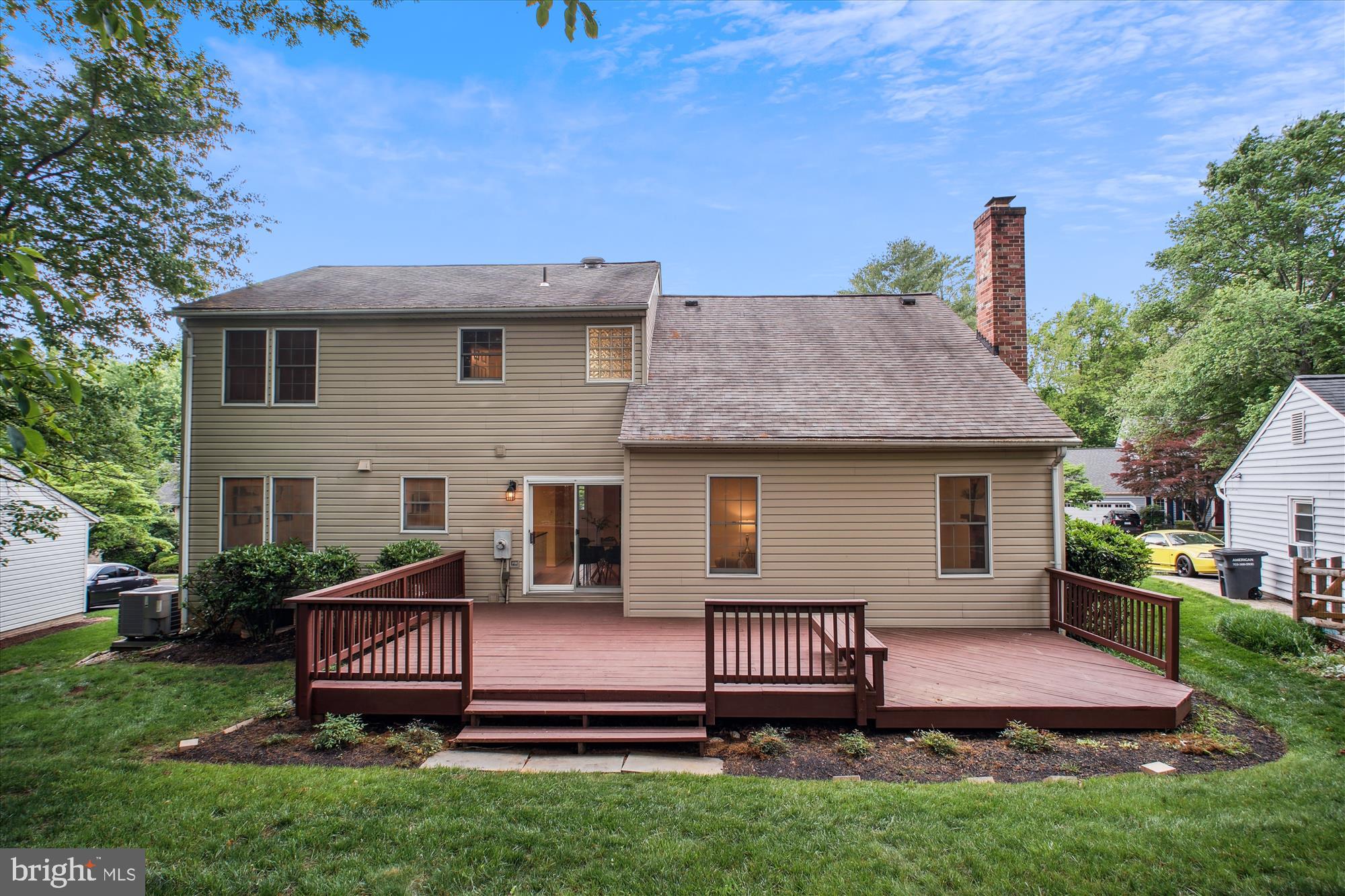 RESTON - Residential